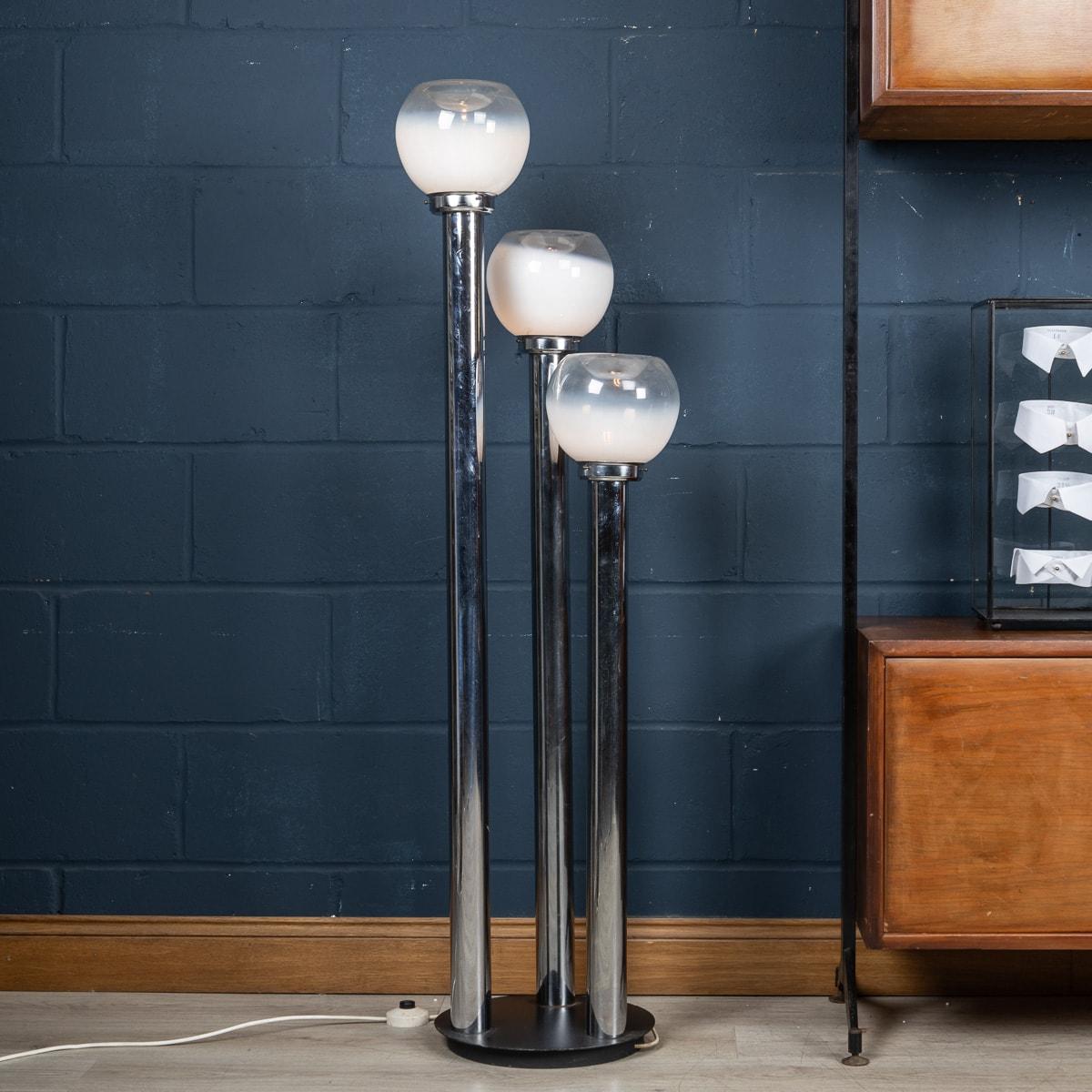 A 20th Century Italian Chrome & Glass Floor Lamp By Mazzega, Venice c.1970 In Good Condition In Royal Tunbridge Wells, Kent