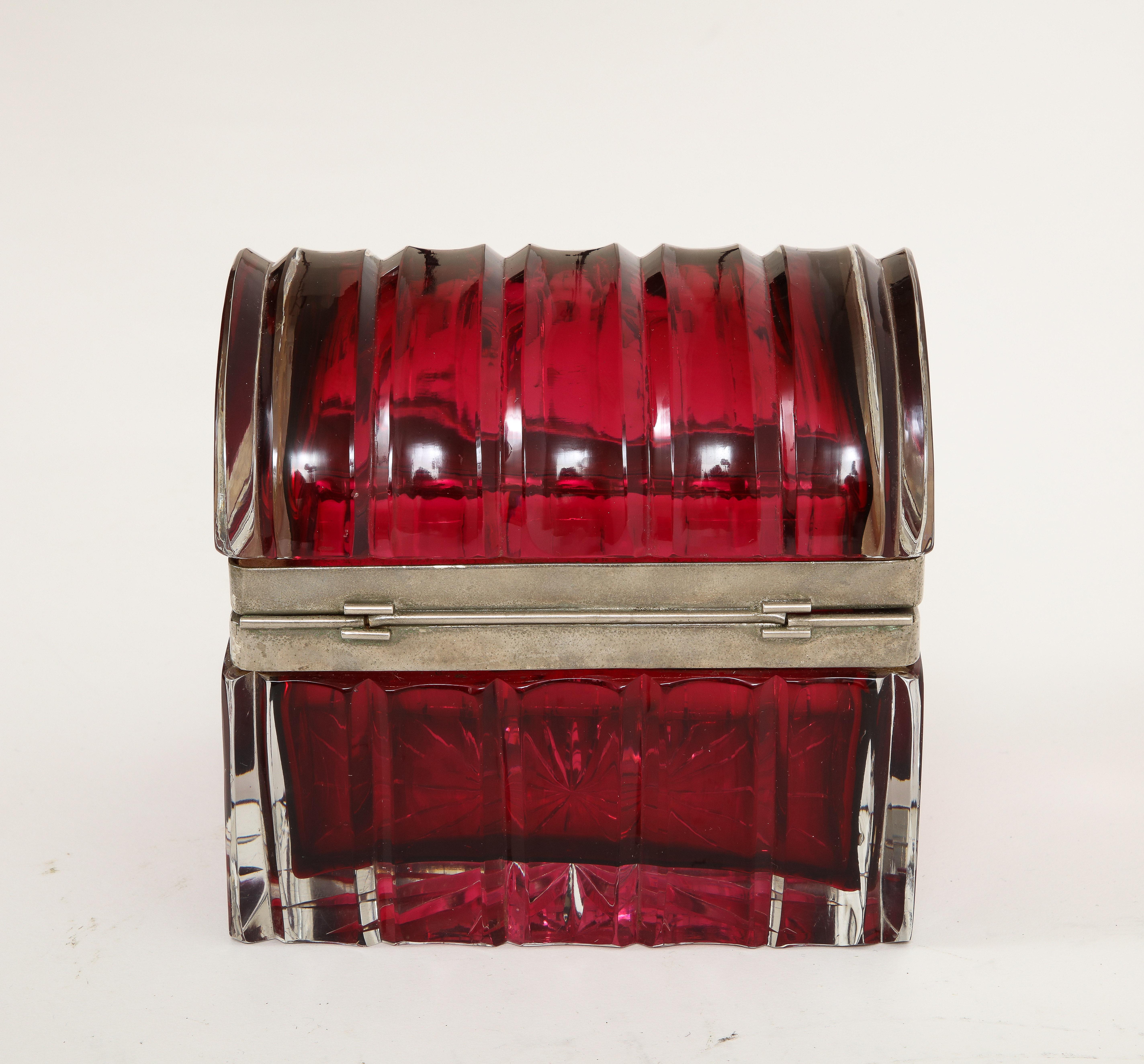 20th Century Italian Silvered Bronze Mounted Clear-over-red Domed Crystal Box For Sale 2