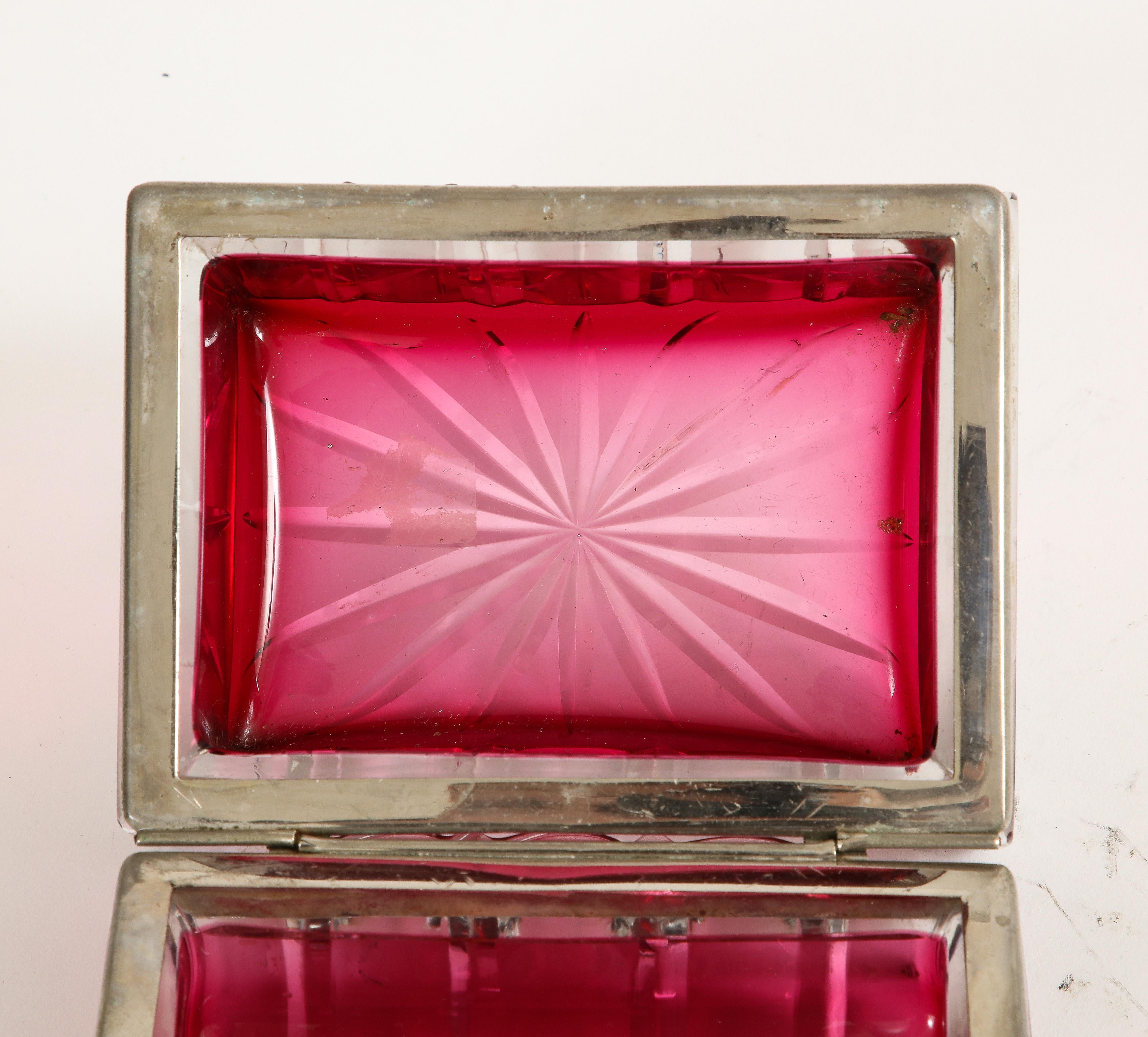 20th Century Italian Silvered Bronze Mounted Clear-over-red Domed Crystal Box For Sale 4