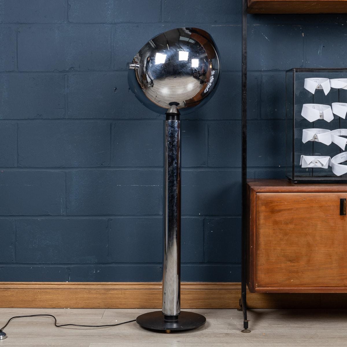 A.I Space and Chrome C., lampadaire italien du 20e siècle, c.1970 Bon état - En vente à Royal Tunbridge Wells, Kent