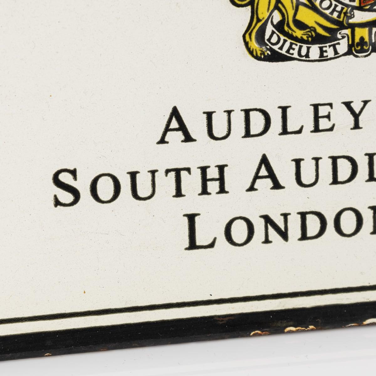 Emaille-Schild von James Purdey & Sons Ltd aus dem 20. Jahrhundert im Angebot 4