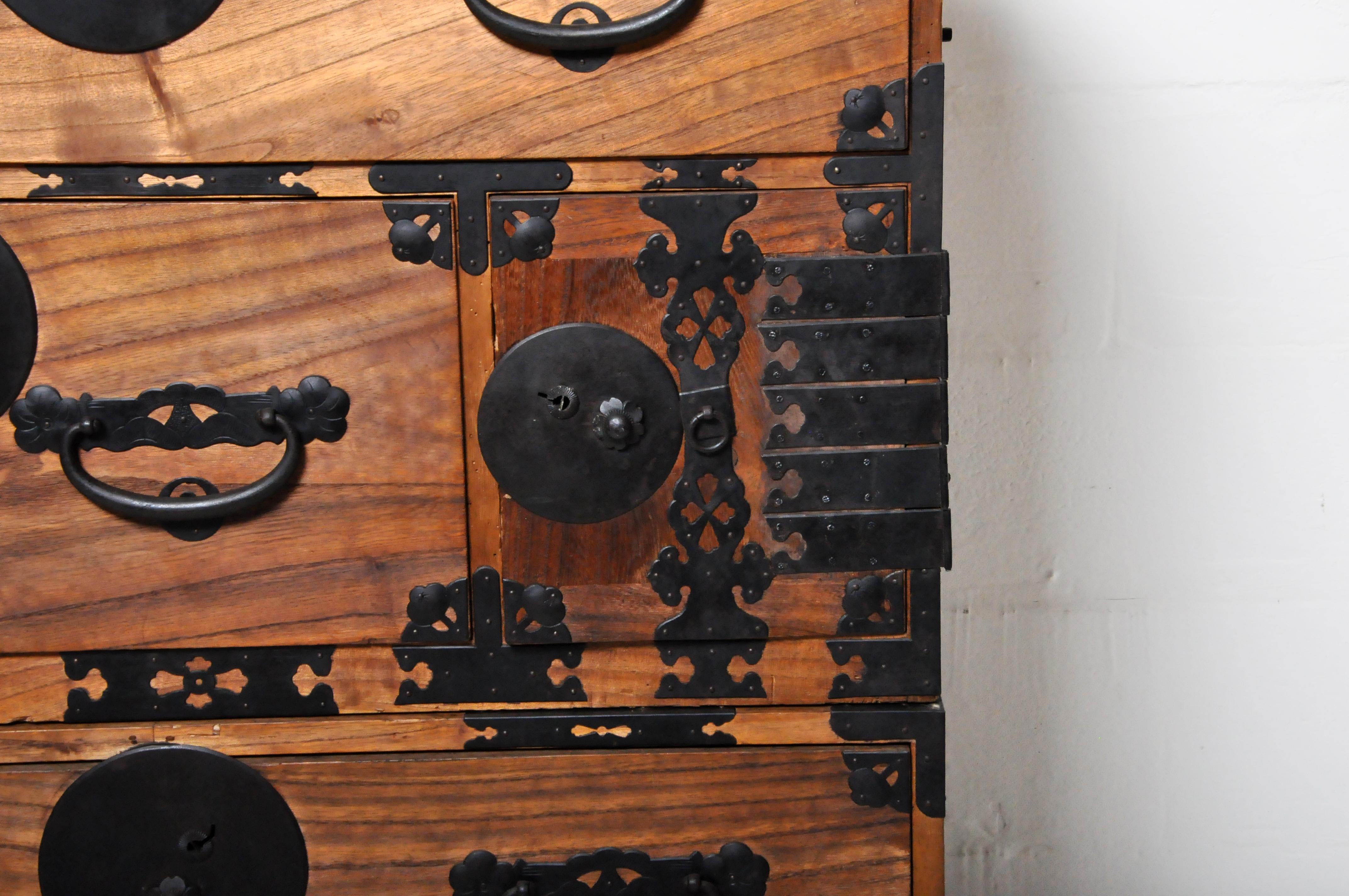 20th Century Japanese Tansu Chest in Two Parts 4