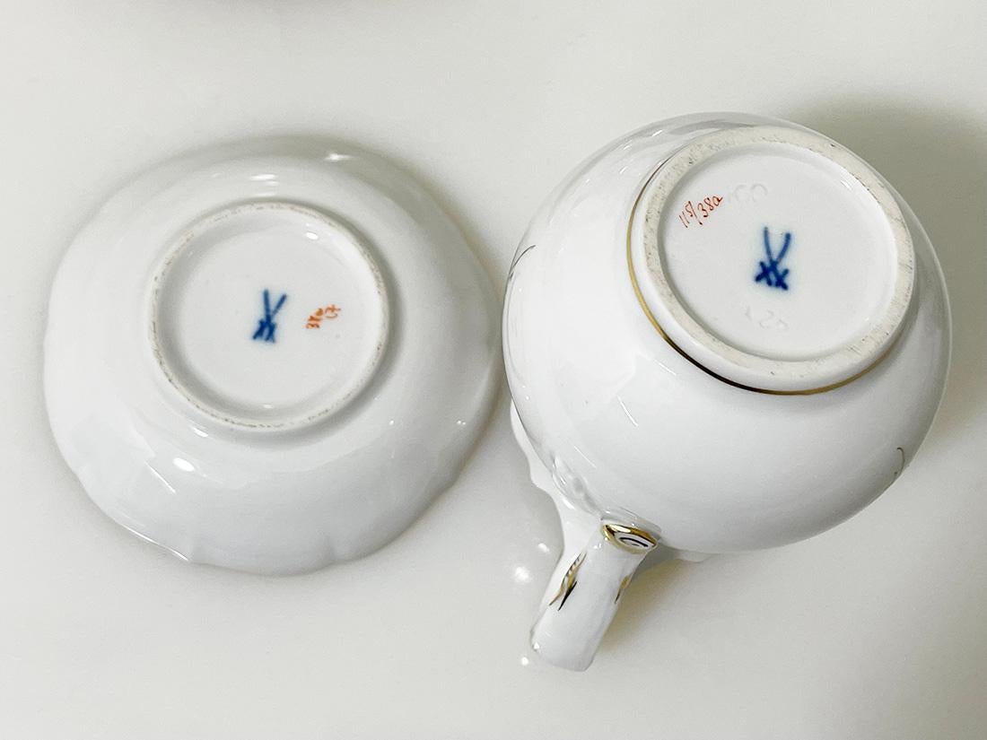A 20th century Meissen porcelain set, Germany For Sale 8