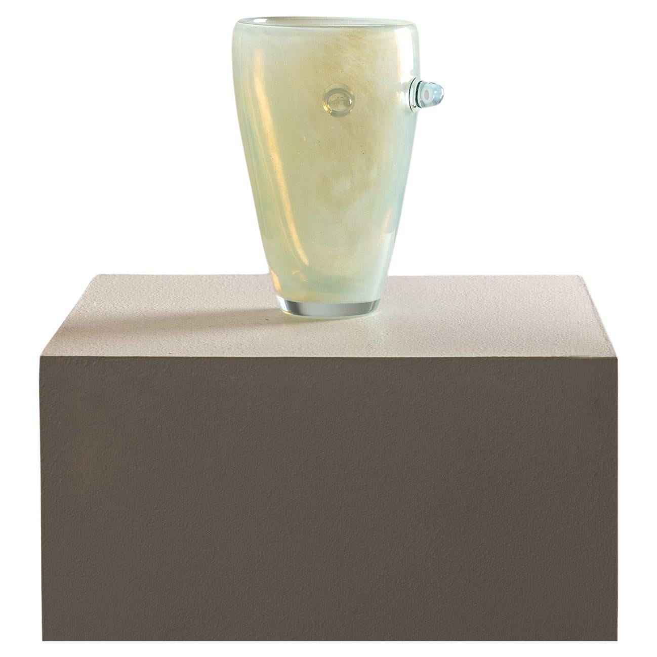 Jarrón de cristal artístico opalescente del siglo XX firmado Henry Dean