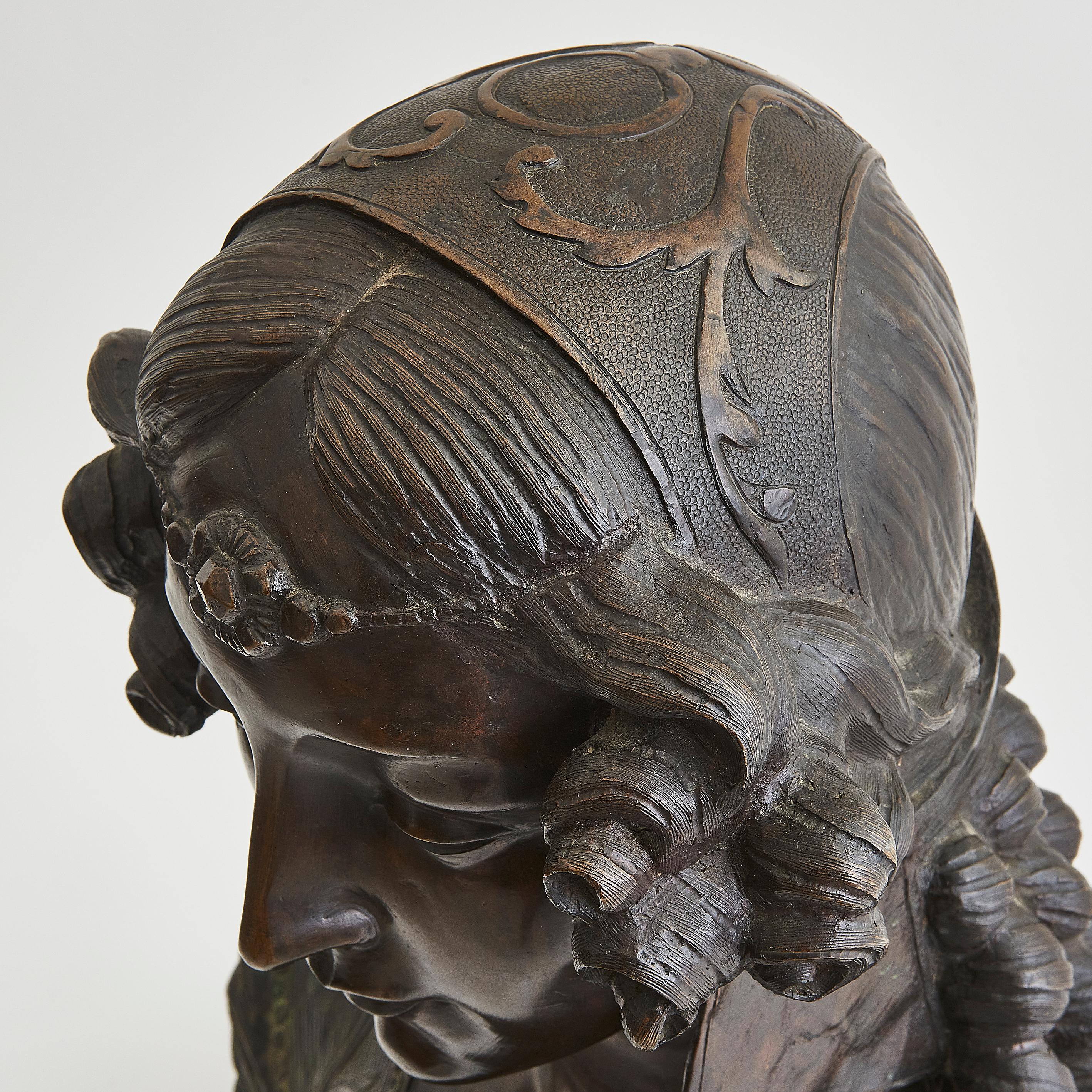 A 20th Century Renaissance Style Patinated Bronze 'Lisa Bardivs 1477' Bust in vendita 1