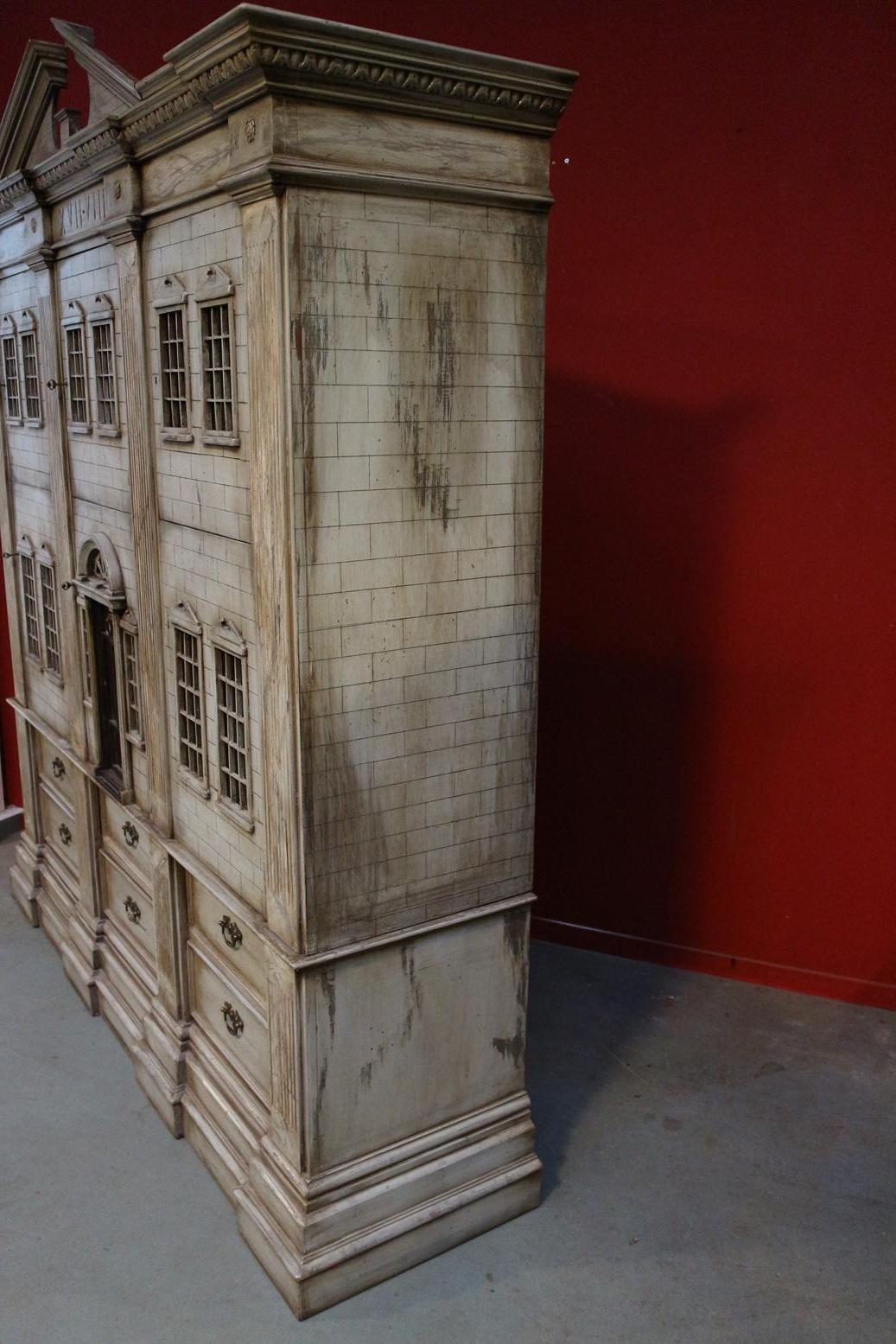 20th Century Special Dollhouse in a Very Large Format 2