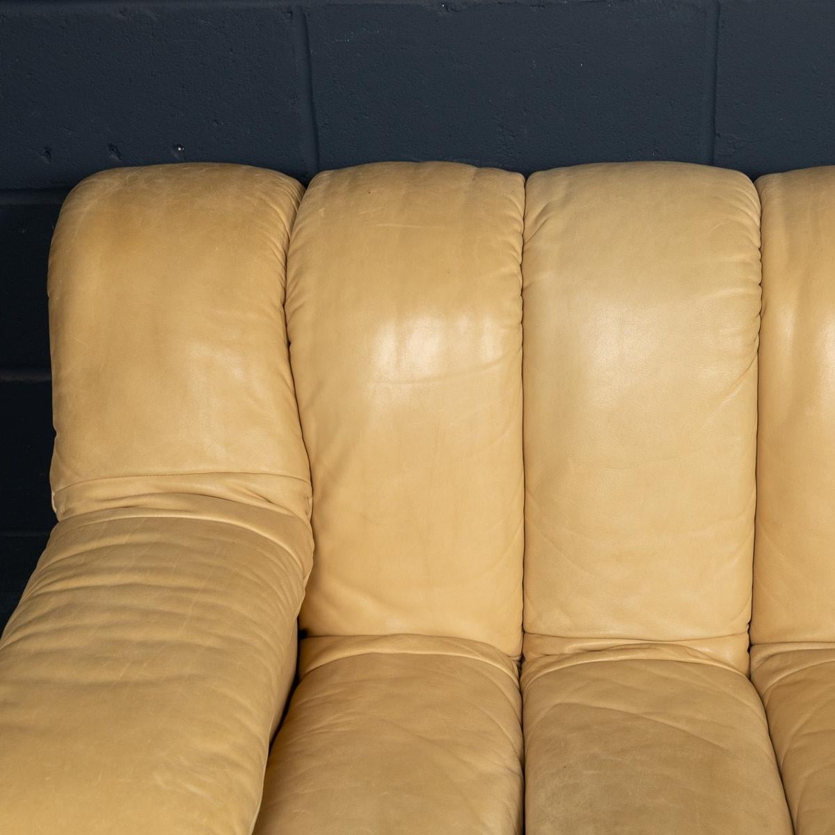 Un canapé Swiss Leather De Sede Ds-600 « Caterpillar » du 20ème siècle en vente 11