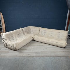 Suite de canapés Togo crème du 21e siècle par Michel Ducaroy pour Ligne Roset, France
