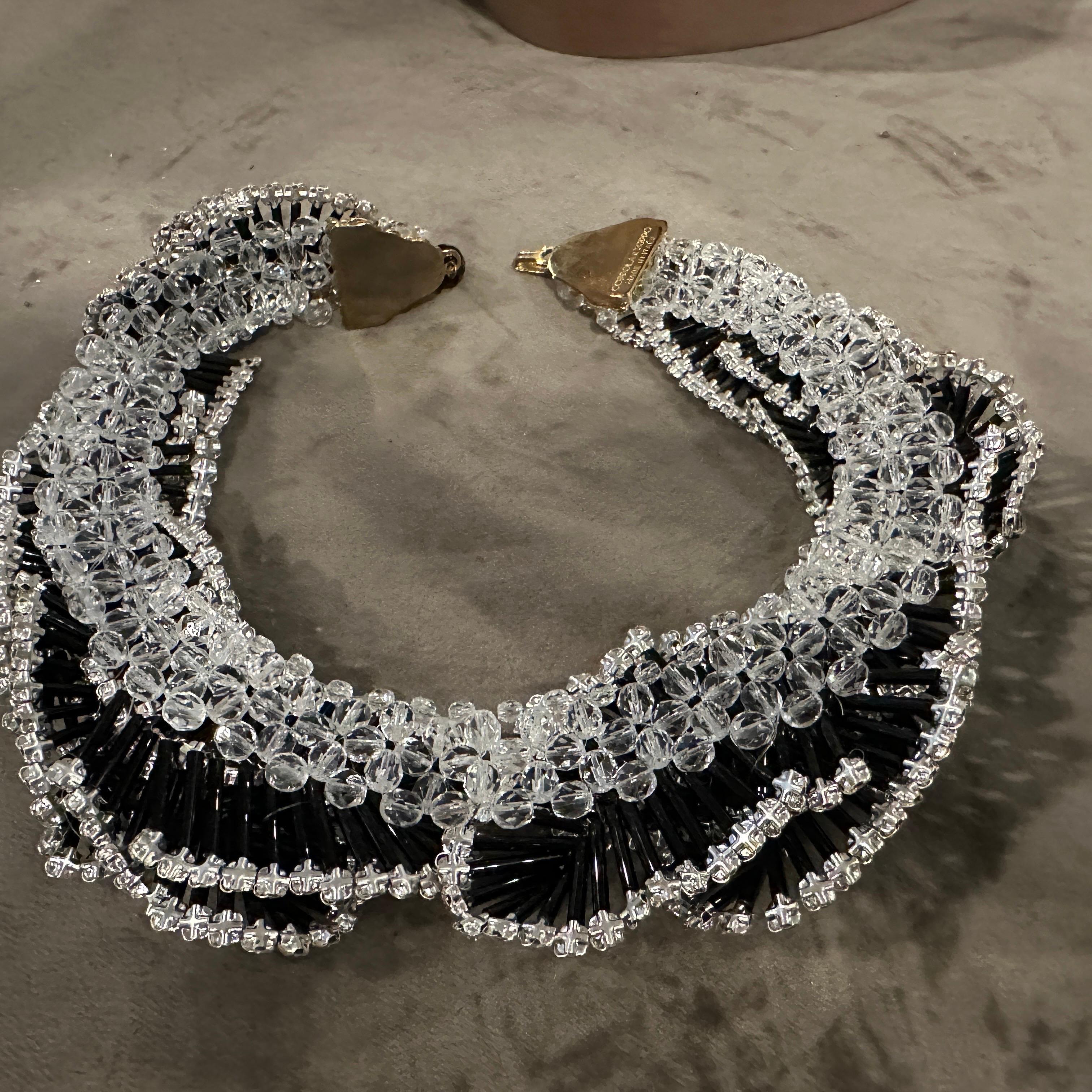 Una collana a più fili in bianco e nero di Coppola e Toppo, icona del XXI secolo. in vendita 3