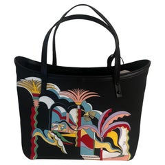 Un fourre-tout en tissu paysage exotique du 21e siècle, jamais utilisé, par Emilio Pucci !