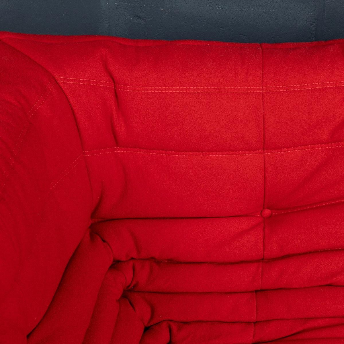 Canapé d'angle rouge Togo du 21e siècle par Michel Ducaroy pour Ligne Roset France en vente 5