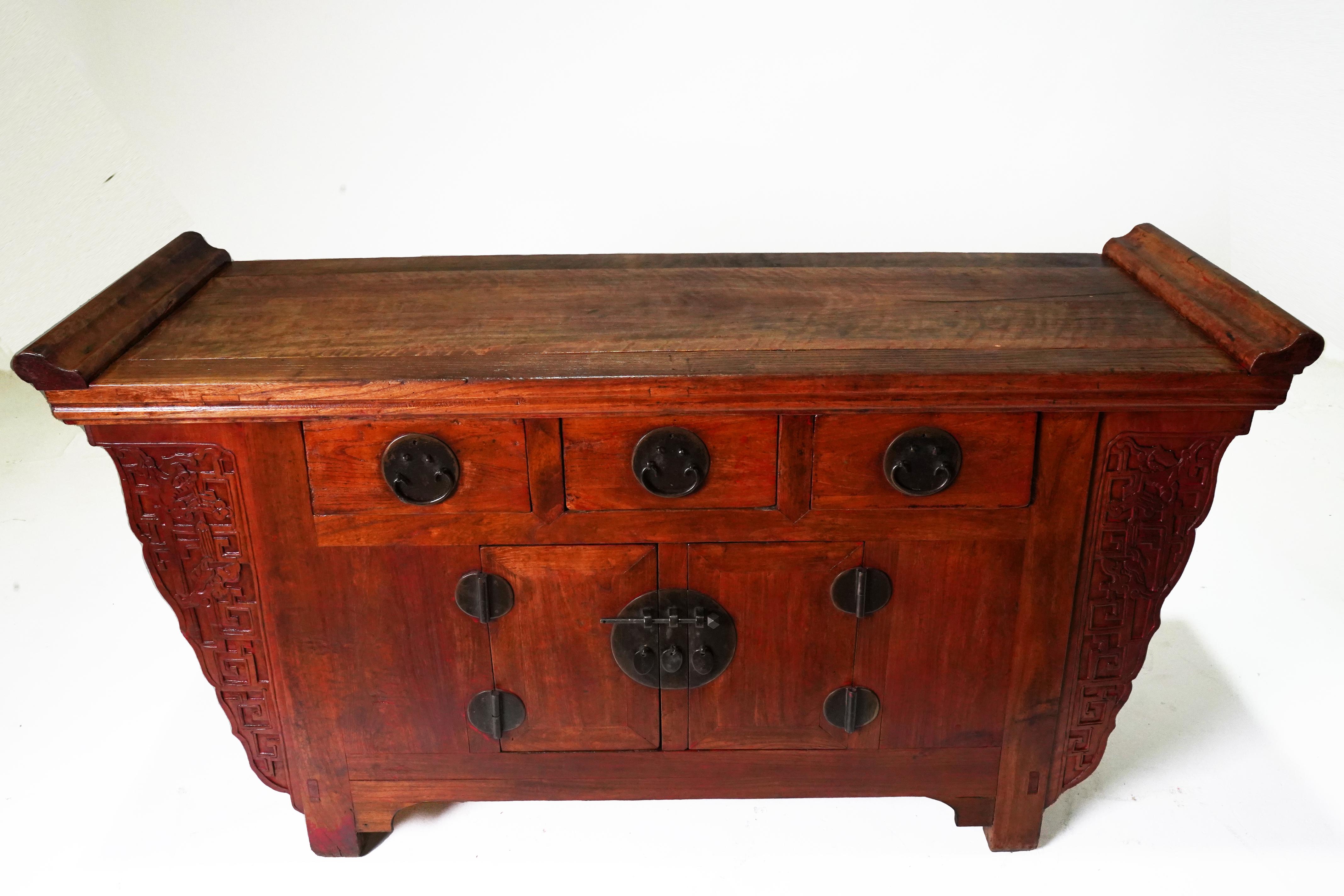 A C. 1900 Beijing Sideboard with Carved Spandrels and Original Lacquer In Good Condition For Sale In Chicago, IL