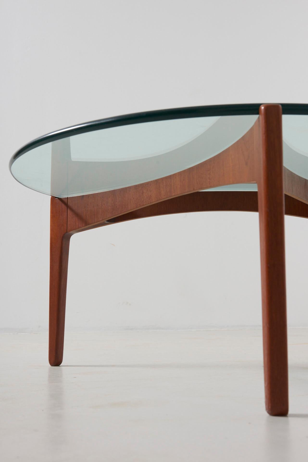 20th Century 3-Legged Coffee Table by Sven Ellekaer