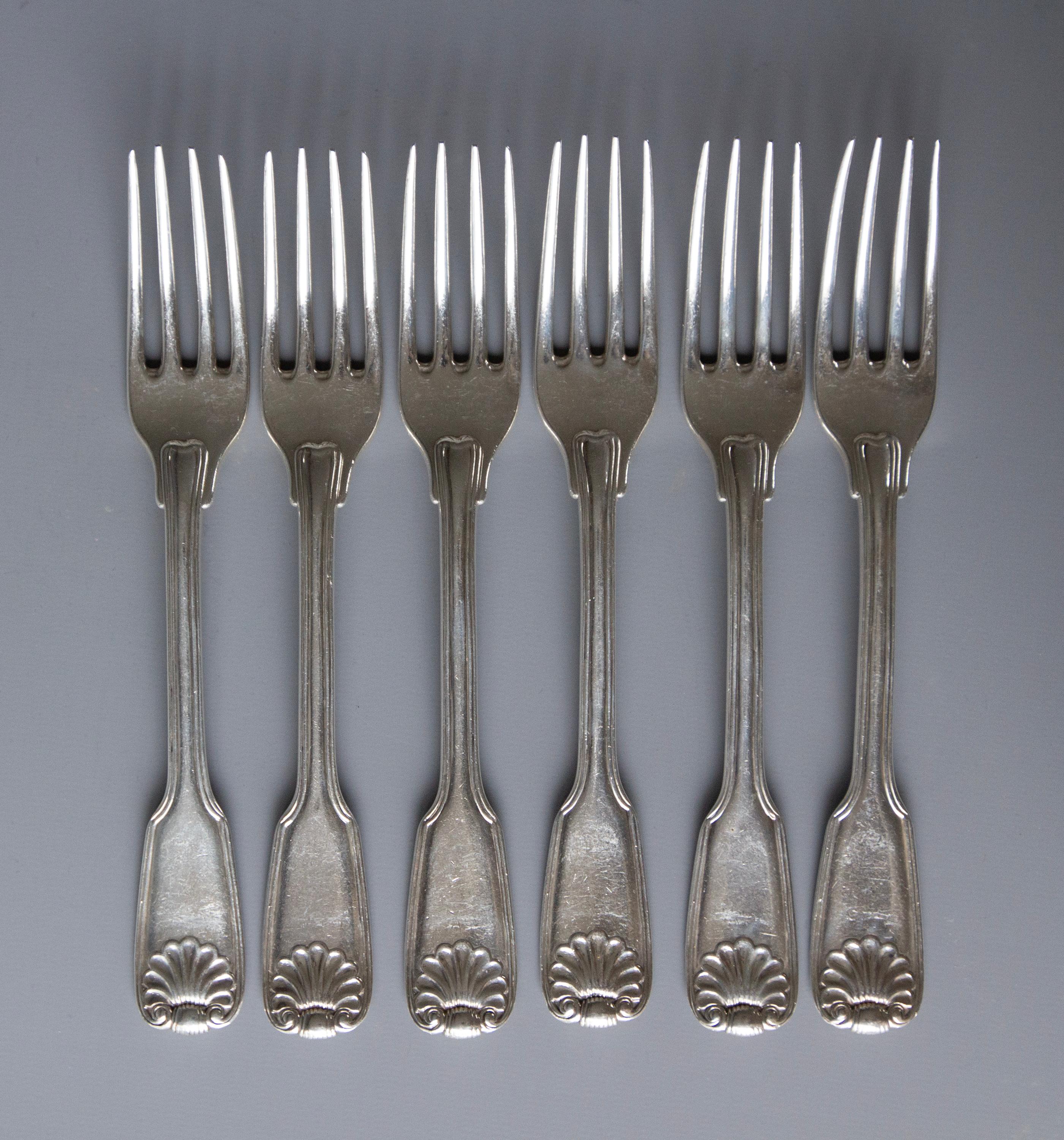A 6 Place Canteen by Paul Storr, 1813-1817 For Sale 9
