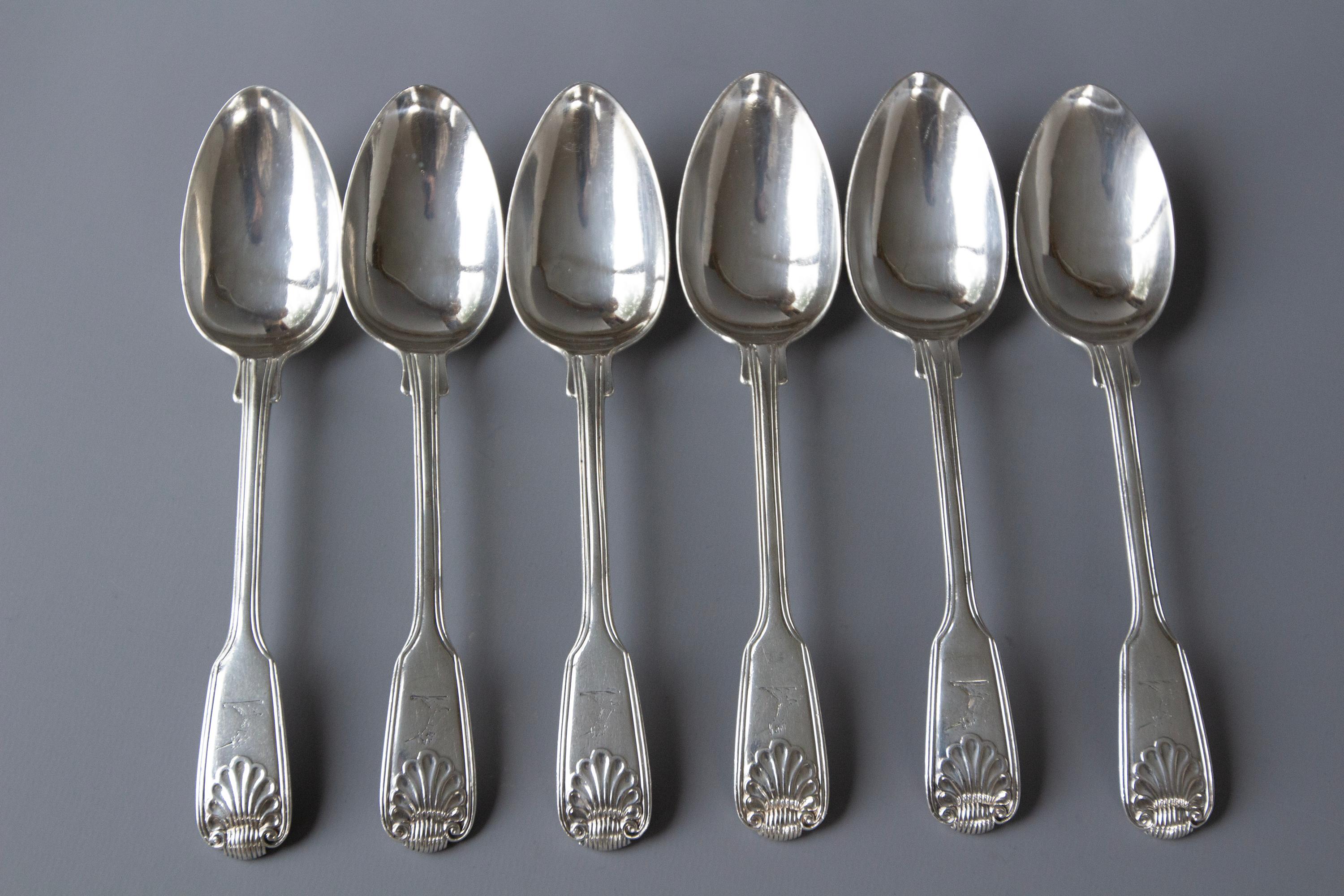 A 6 Place Canteen by Paul Storr, 1813-1817 For Sale 1