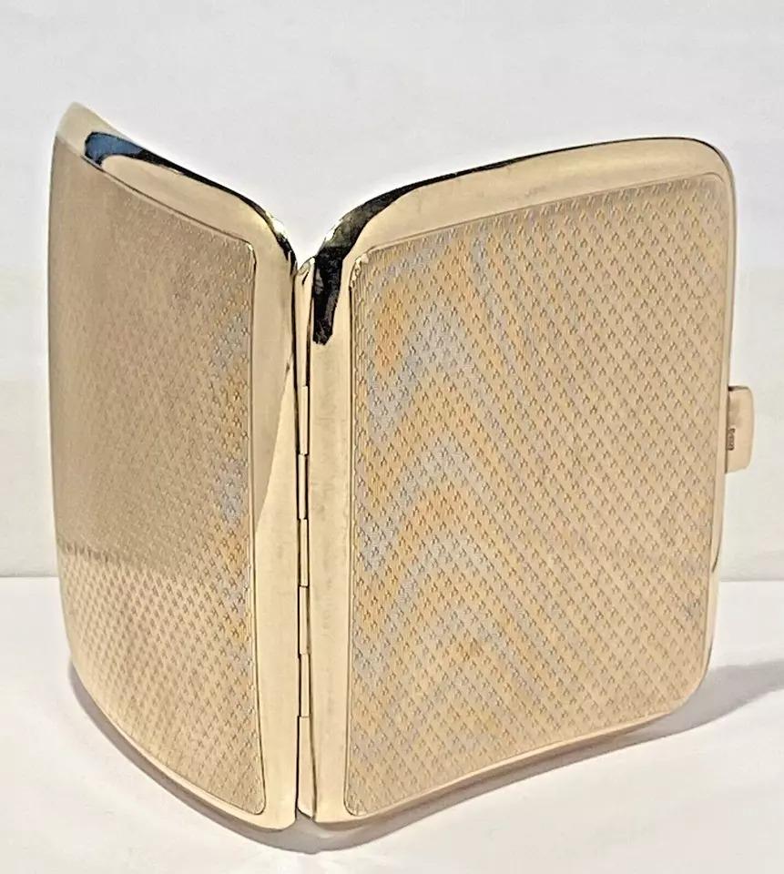 A 9ct Gold Engine Turned Cigarette Case by Turner & Simpson B/Ham 3