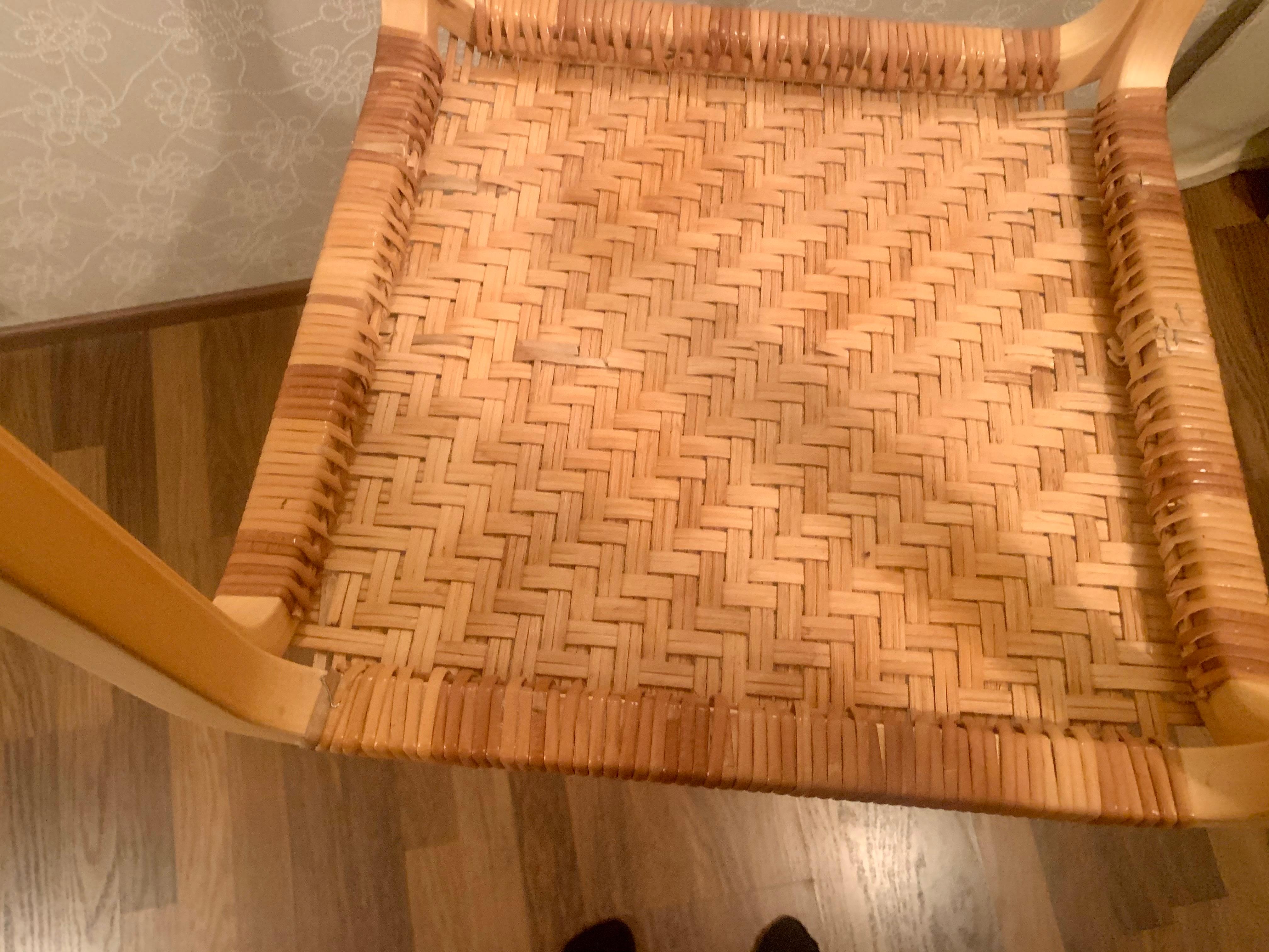Woodwork Alvar Aalto Y-Stool, Modes with Rattan Seat, Design, 1946 For Sale