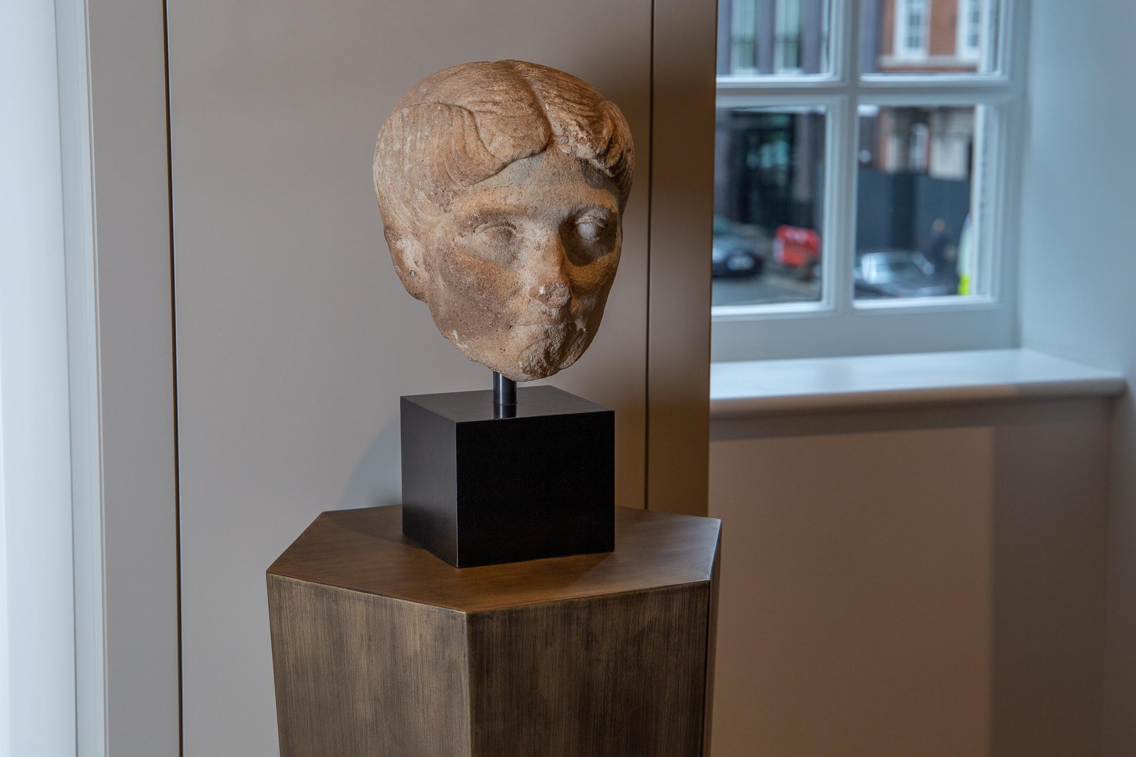 Ancient Roman Marble Bust of a Woman, 1st Century BC-1st century AD In Good Condition In London, GB