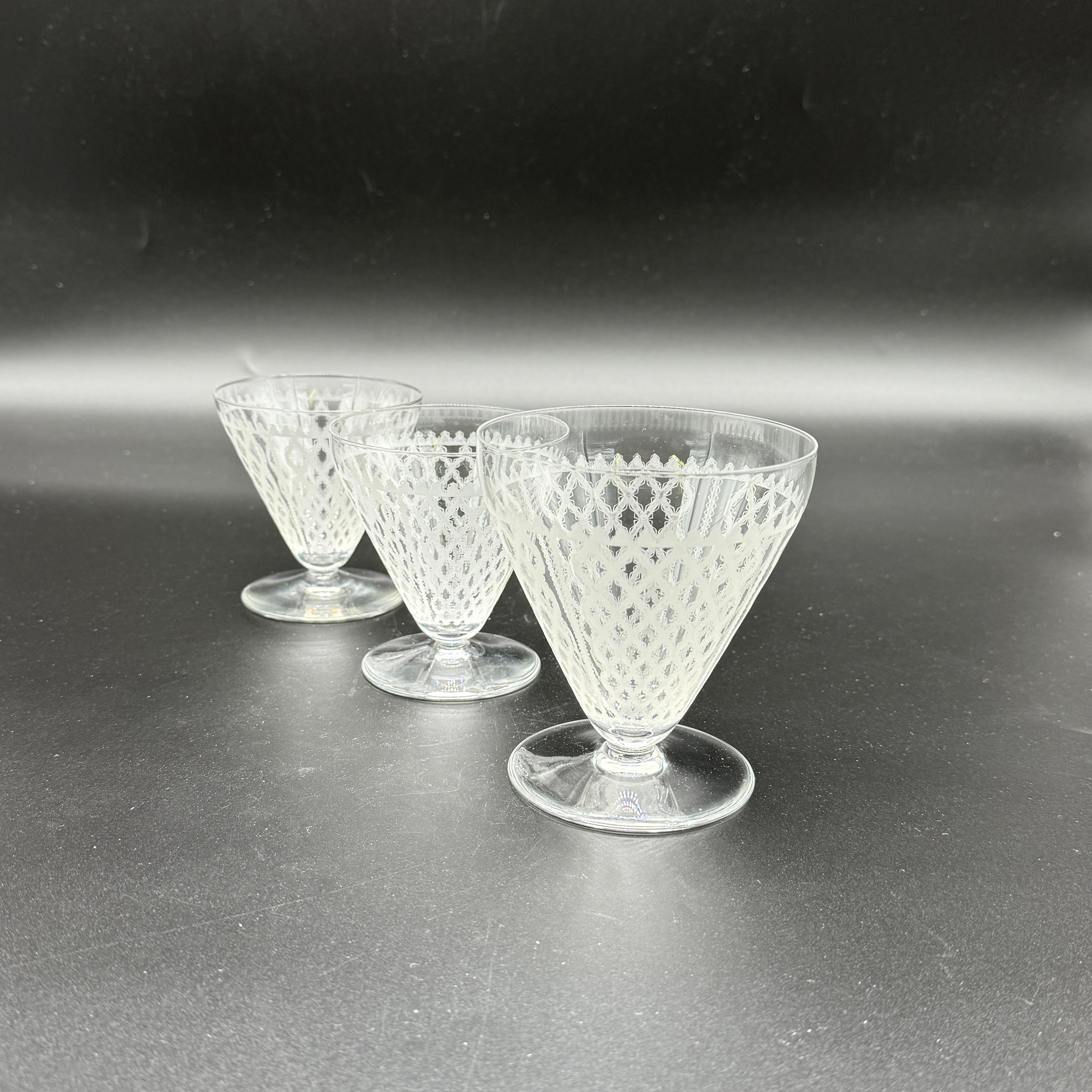 service baccarat ancien