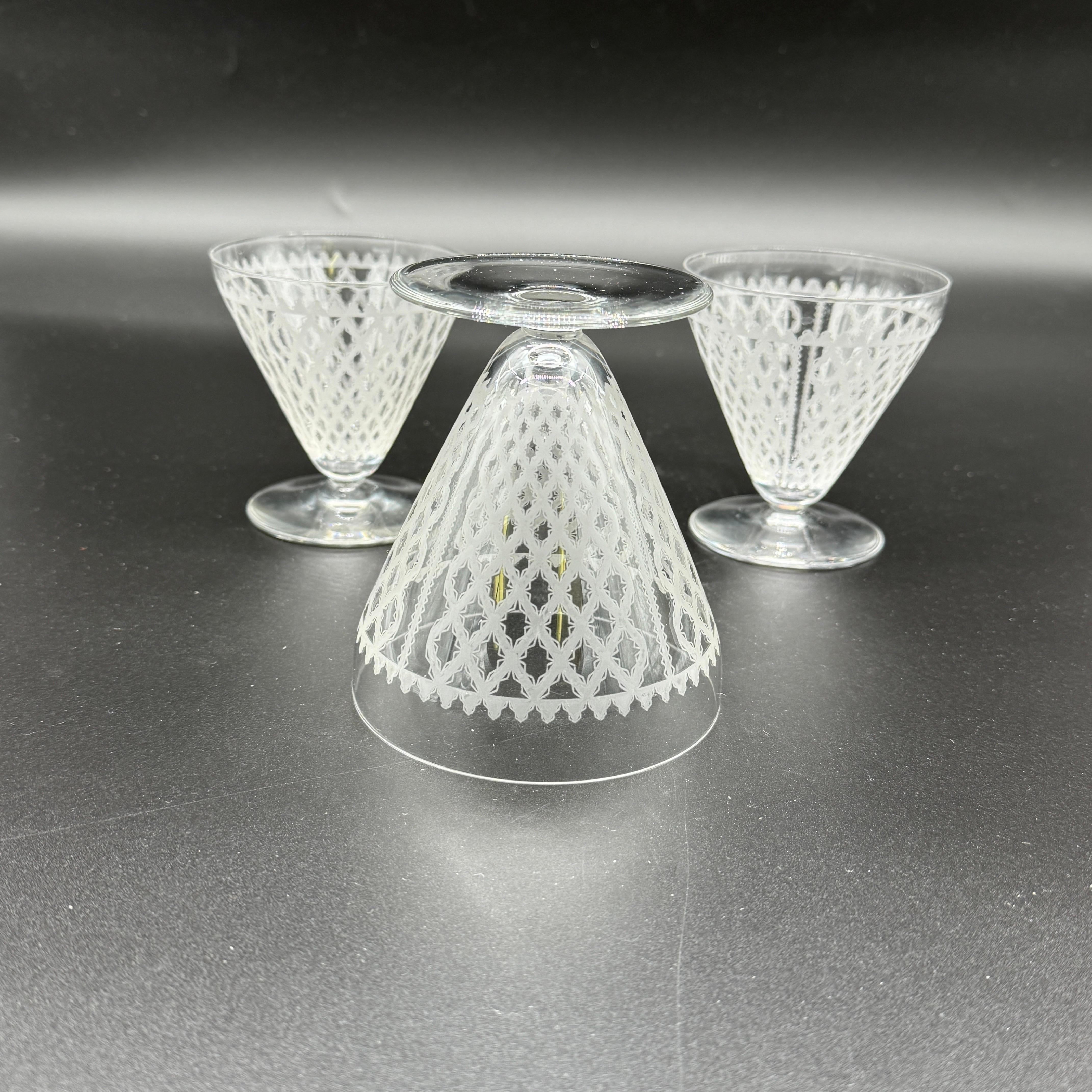 French A Baccarat Cristal Glass Service