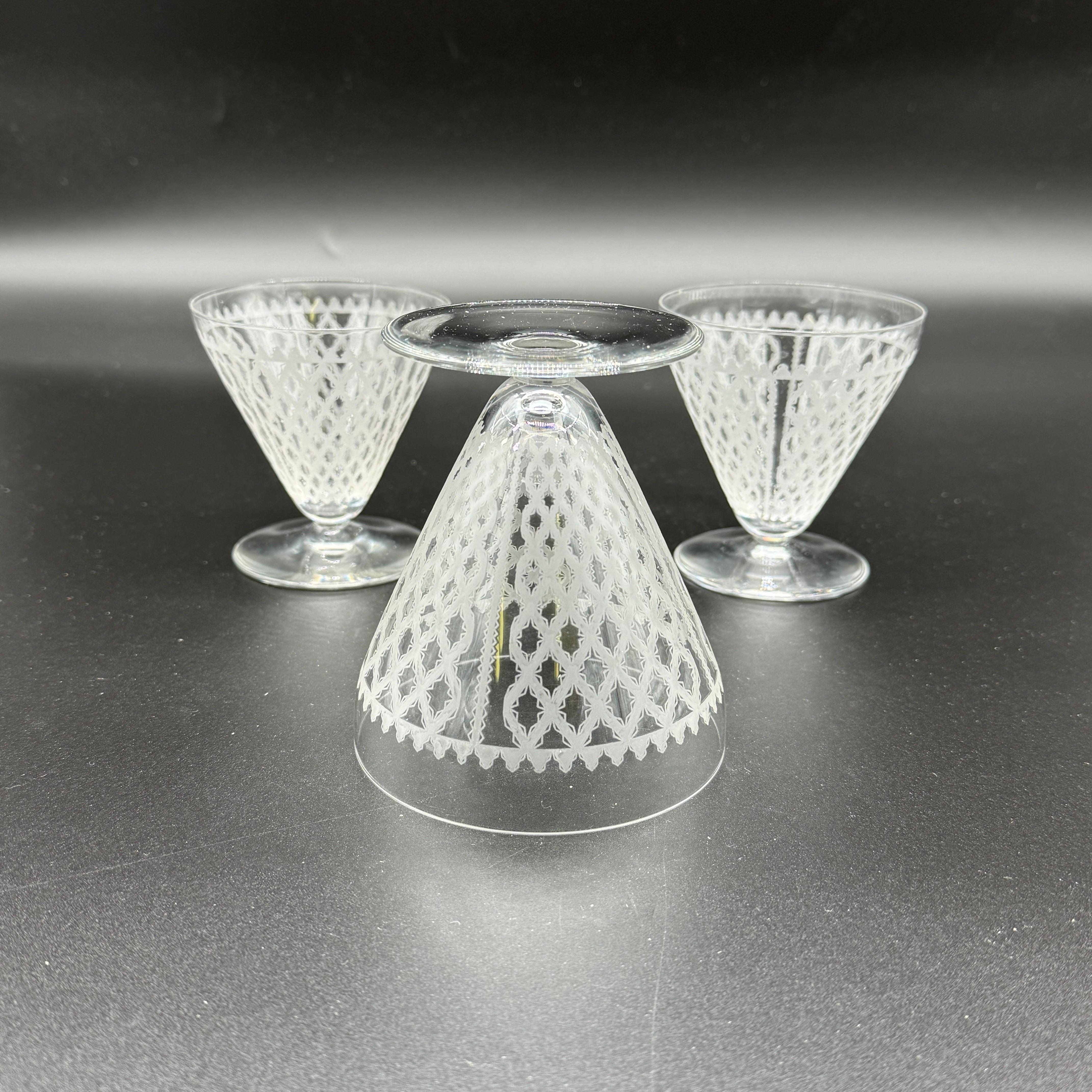 Molded A Baccarat Cristal Glass Service