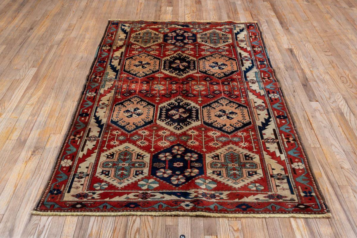 A Baktiary Rug circa 1930. Handknotted with 100% wool yarn.