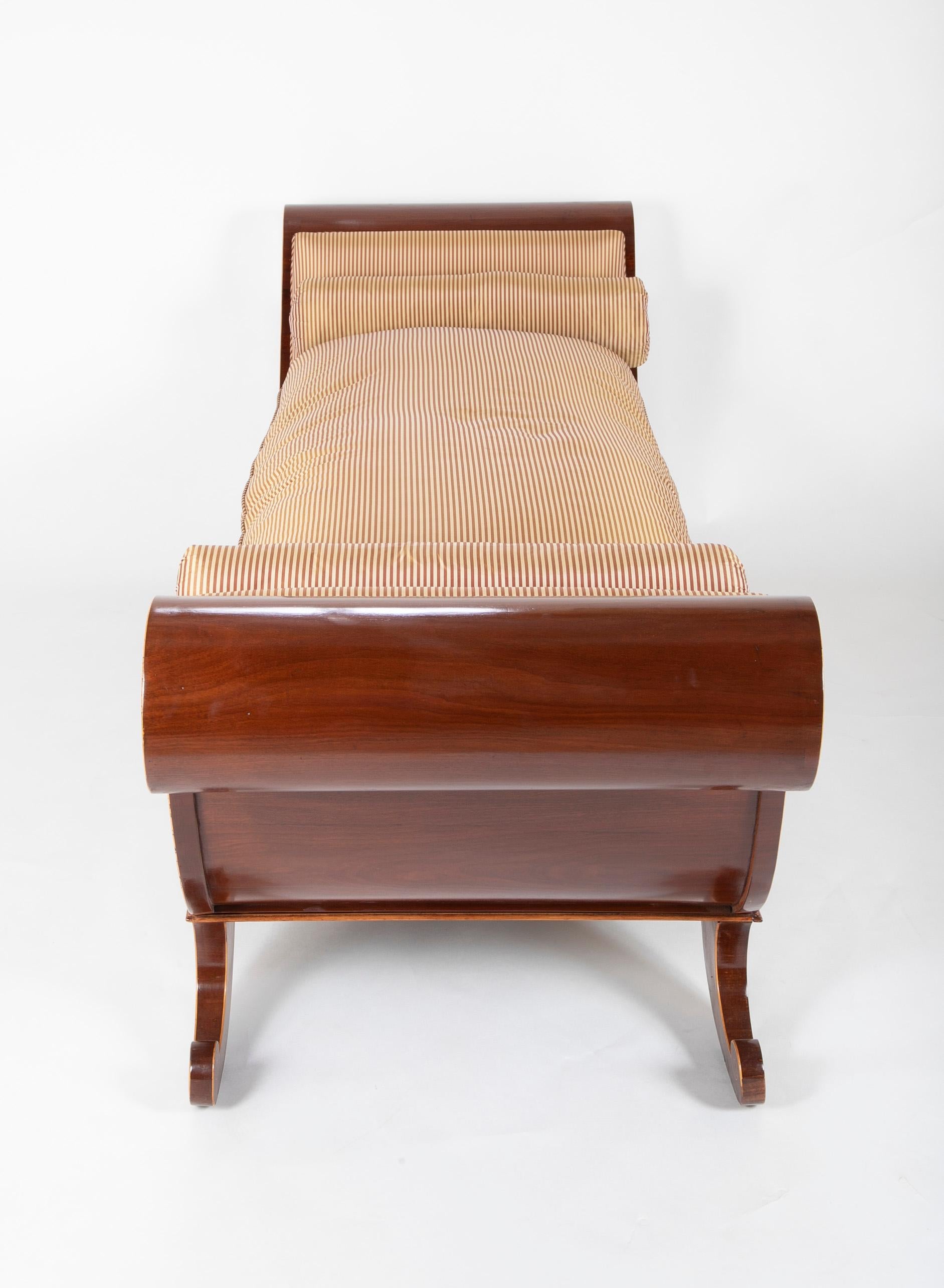 Baltic Neoclassical Daybed For Sale 1
