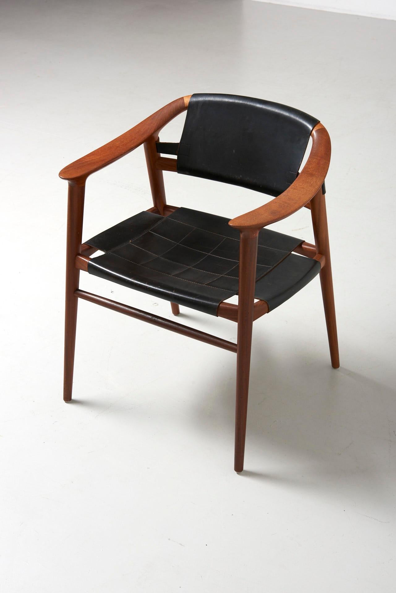 'Bambi' Armchair in Leather by Rastad & Relling for Gustav Bahus 4