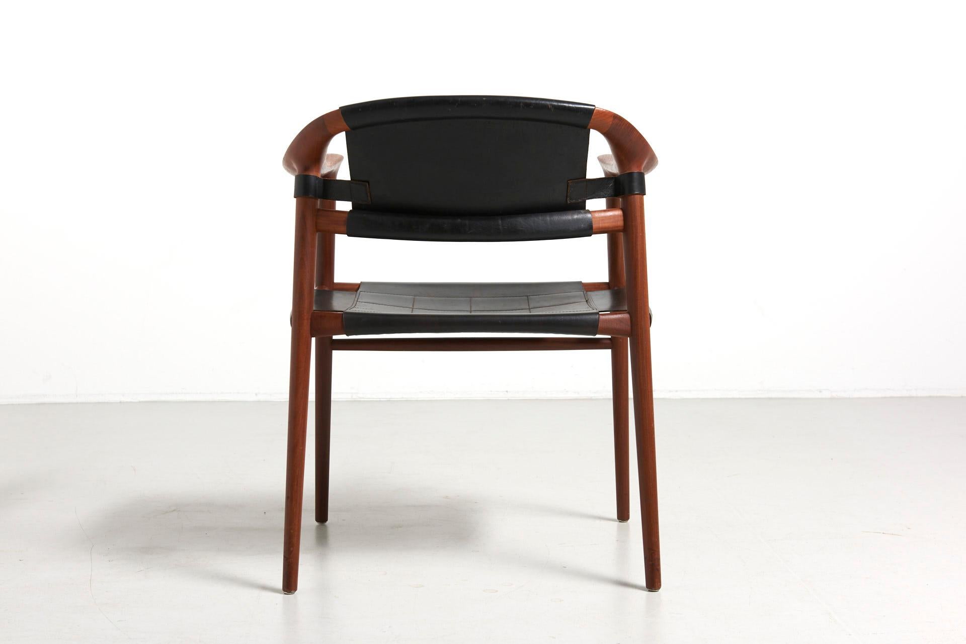 'Bambi' Armchair in Leather by Rastad & Relling for Gustav Bahus 2