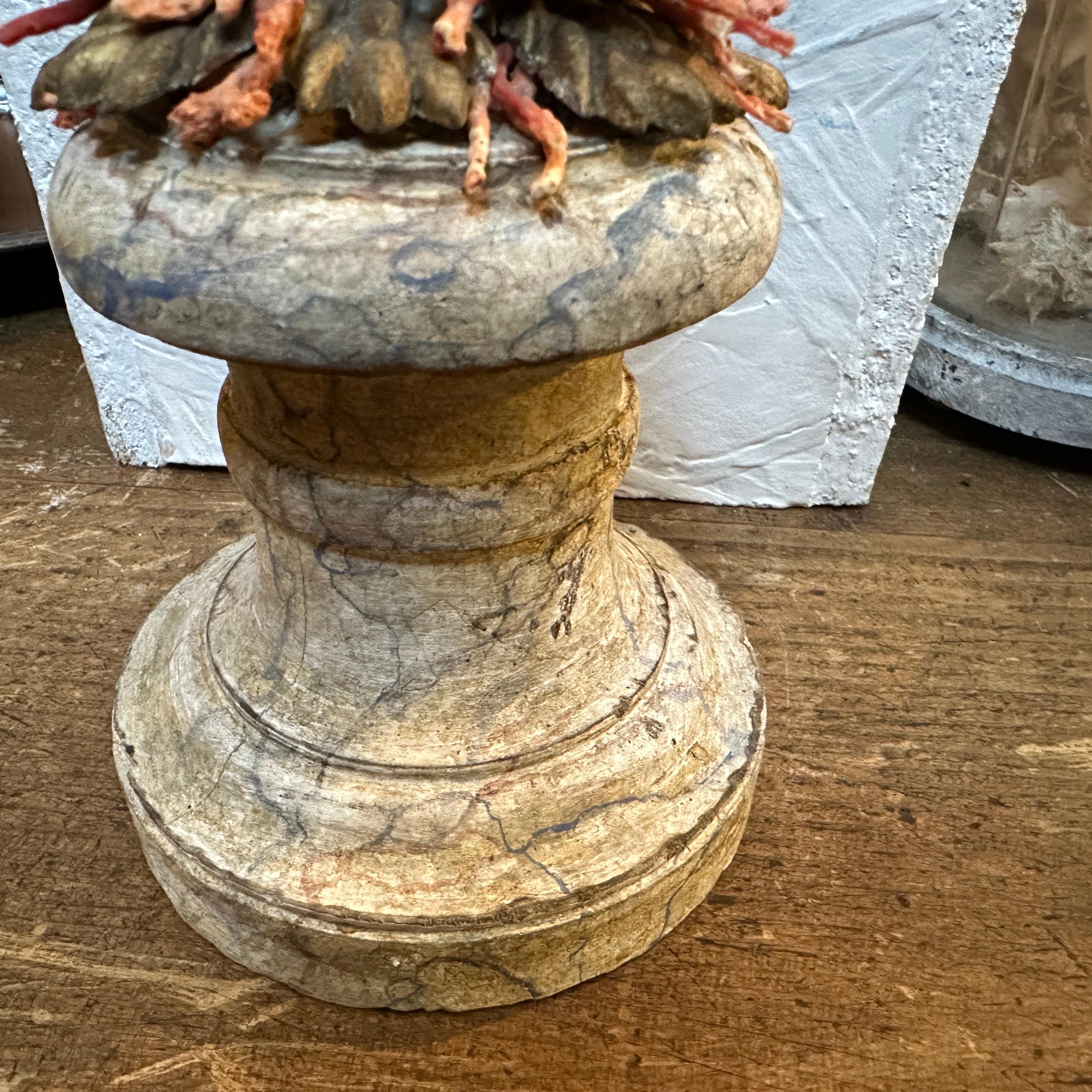 A Baroque Revival Wood Bust of a Putto on a fake Marble Lacquered Wood Base For Sale 7