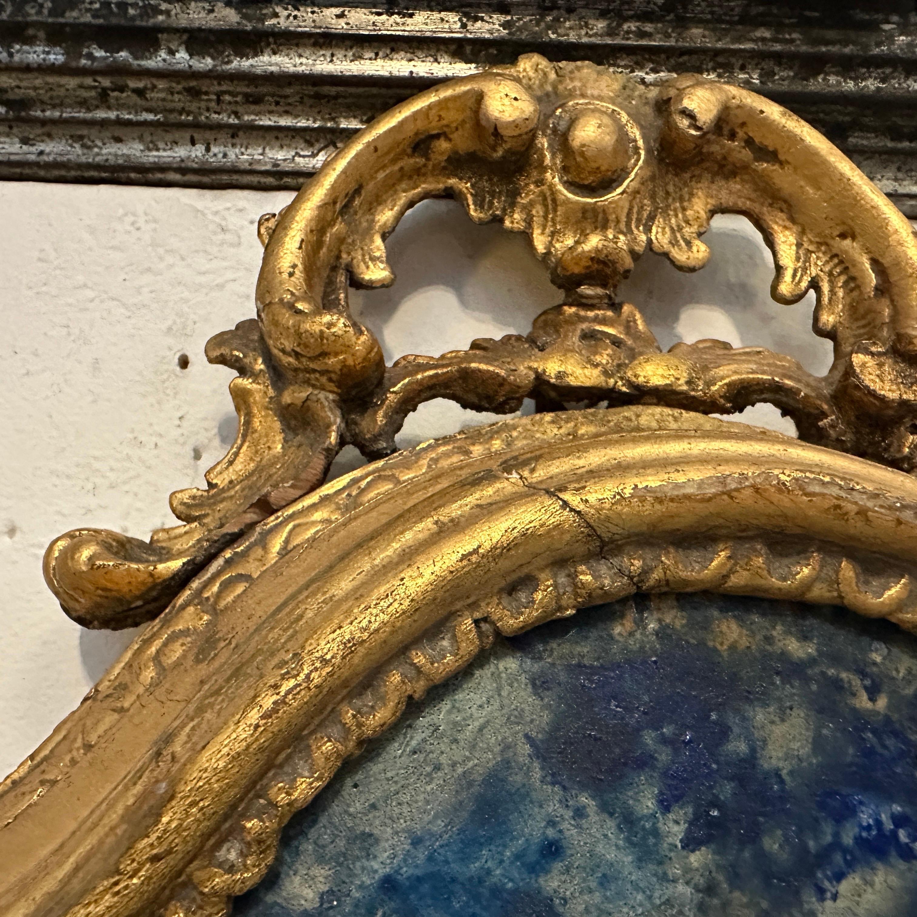 A Baroque Style Gilded Wood Box Frame Displaying a White Porcelain Christ For Sale 3