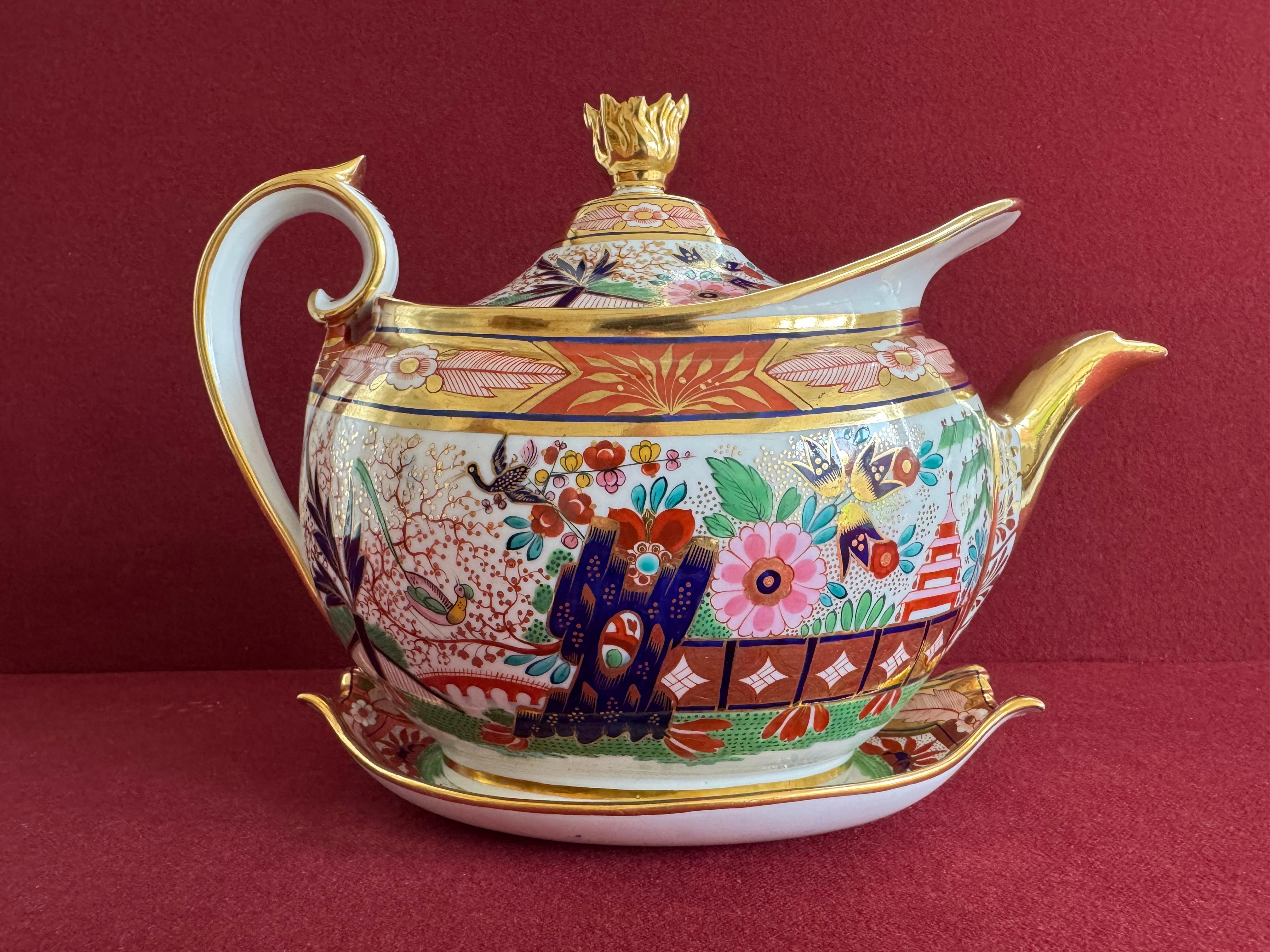 Tetera de porcelana con motivo japonés de Barr, Flight & Barr Worcester c.1810 en Excelente estado para la venta en Exeter, GB