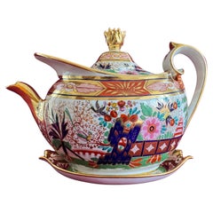 Théière A Barr, Flight & Barr Worcester en porcelaine à motif japonais, vers1810