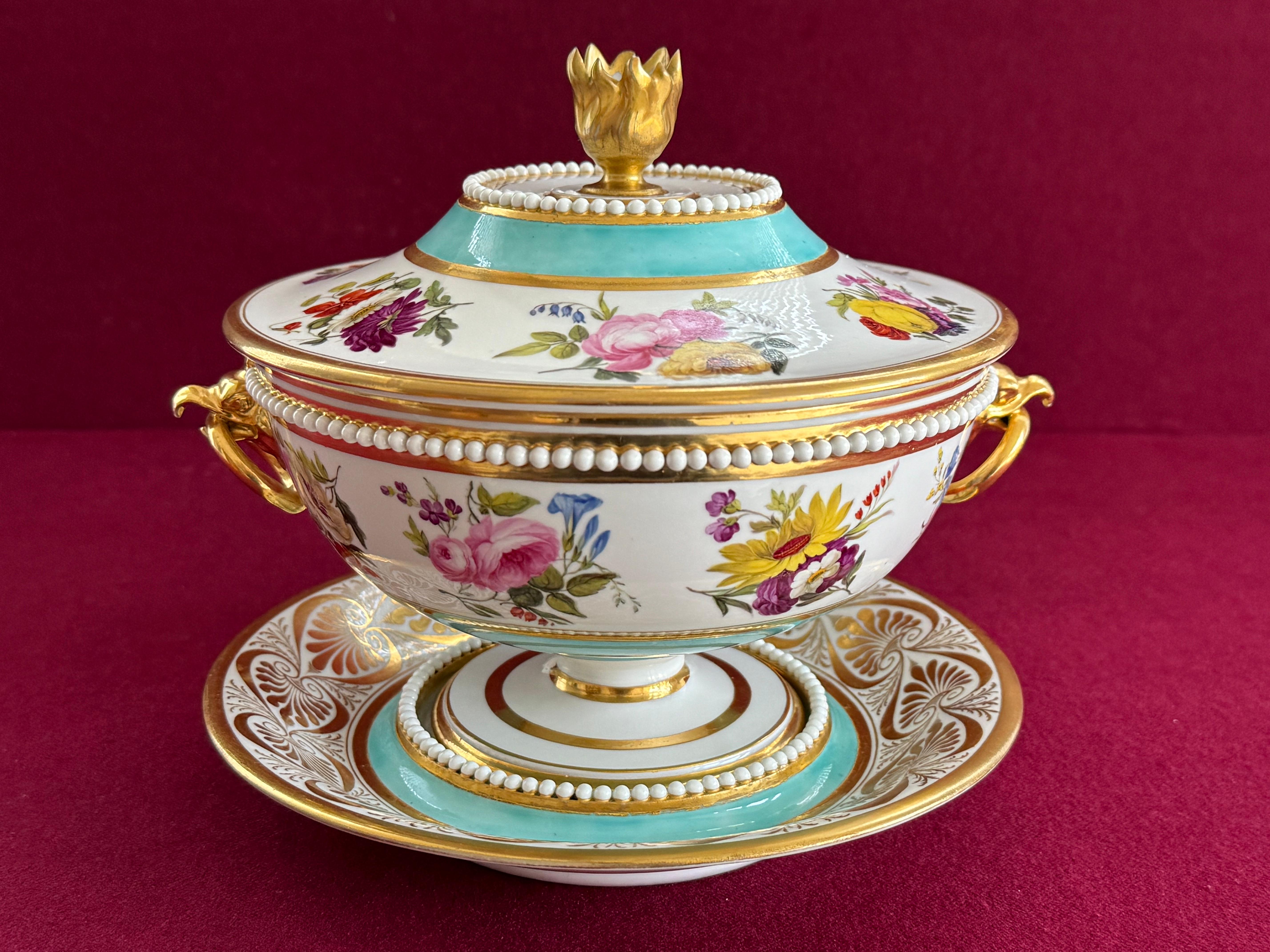 A Barr, Flight & Barr Worcester Porcelain Tureen and Stand c.1804-1807 In Good Condition In Exeter, GB