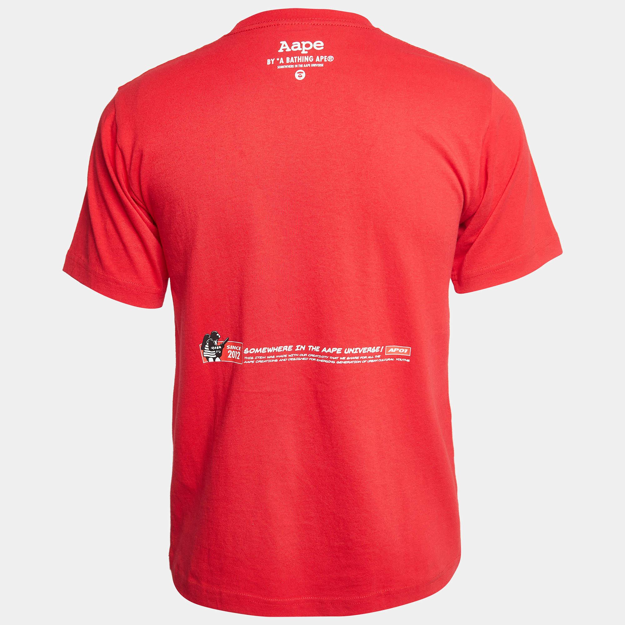 Whether you want to go out on casual outings with friends or just want to lounge around this t shirt is a versatile piece and can be styled in many ways. It has been made using fine fabric.