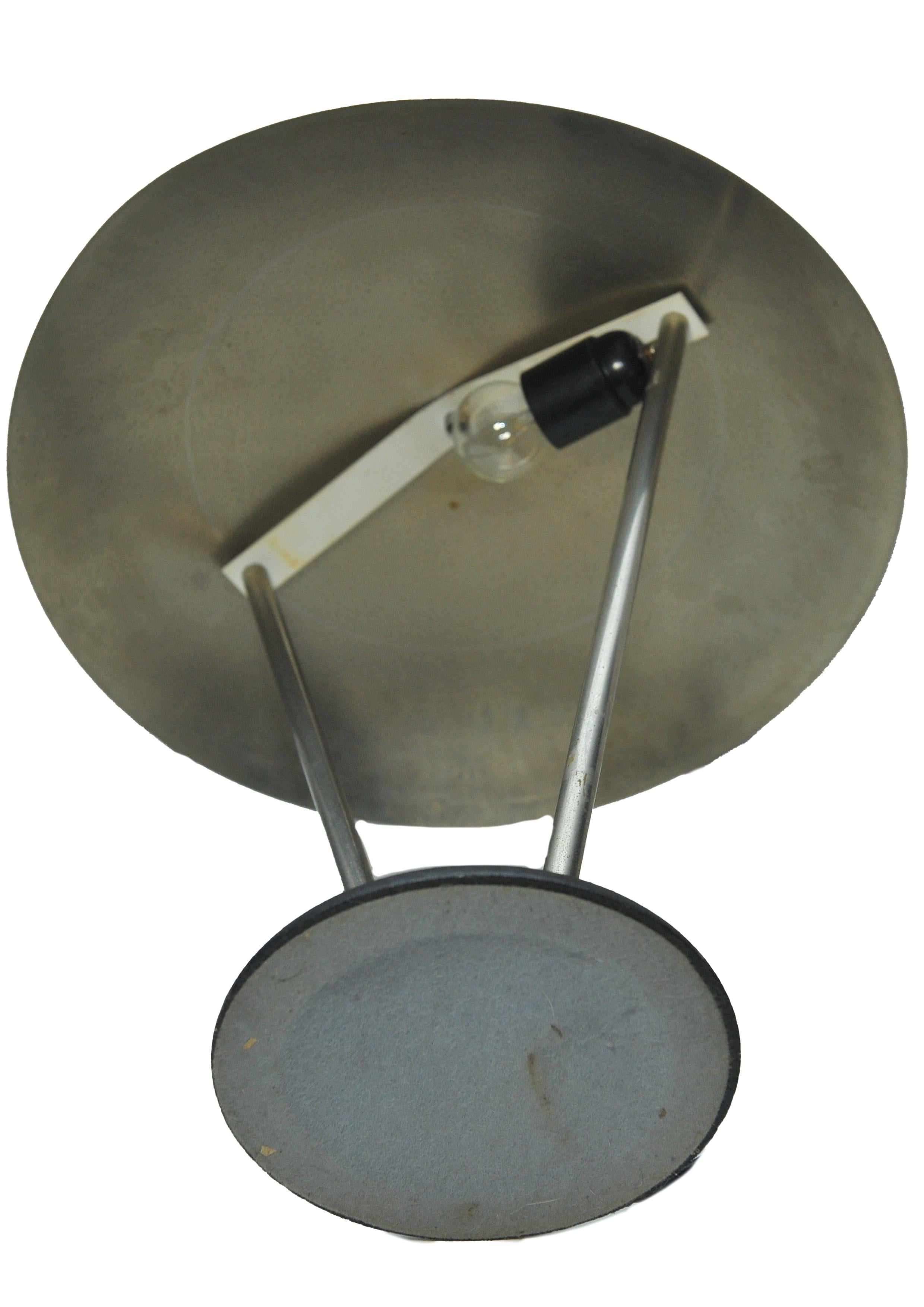 Lampe de table Art déco Bauhaus en acier à la manière de KMB Daalderop avec interrupteur  Bon état - En vente à High Wycombe, GB