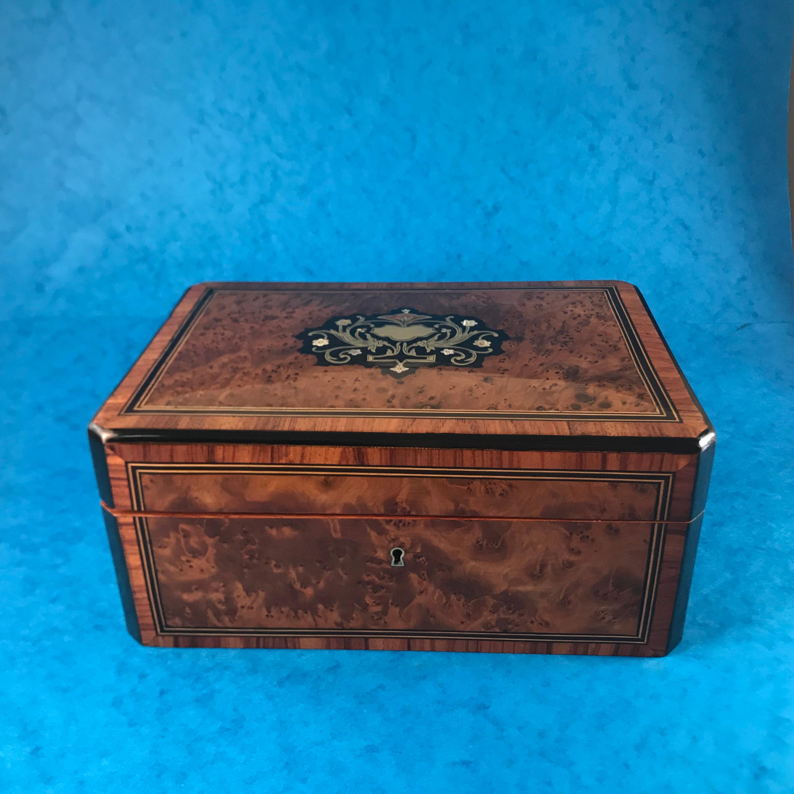 Beautiful 19th Century 1870 French Burr Cedar Box 1