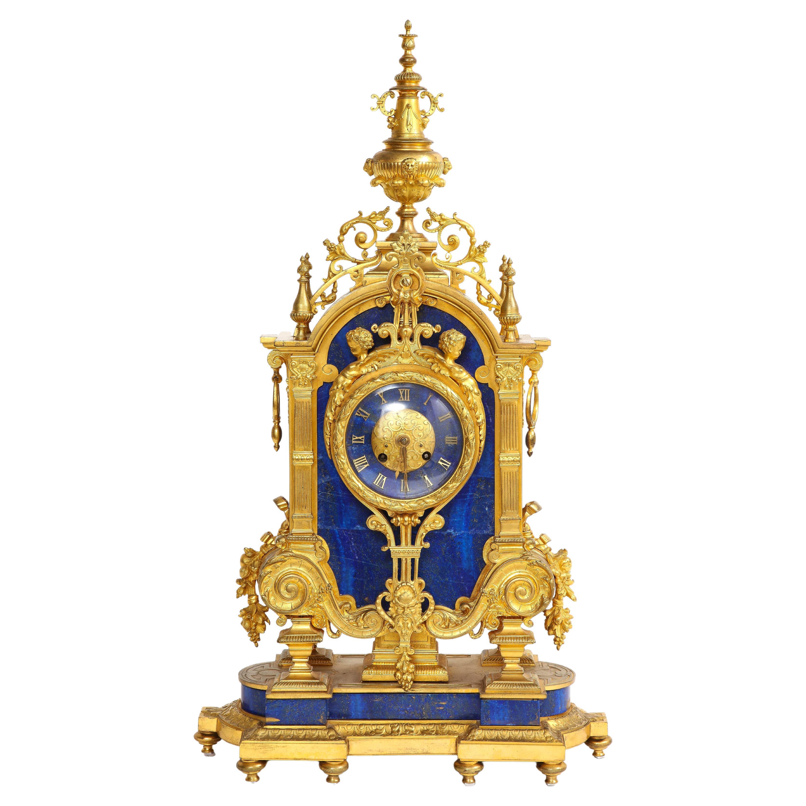 Magnifique horloge française du 19ème siècle en lapis-lazuli de style Louis XVI