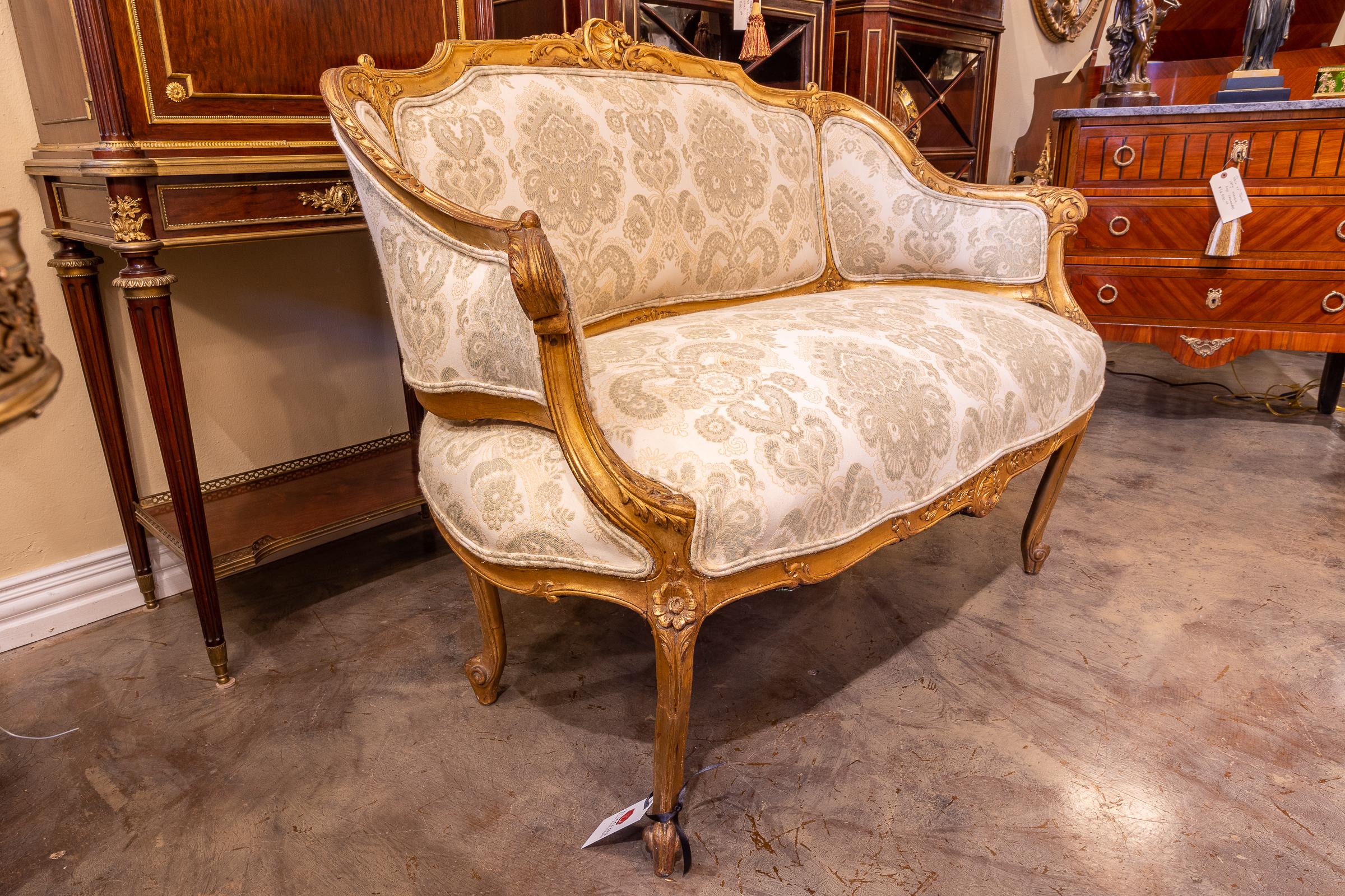 Hand-Carved Beautiful 19th Century Louis XV Gilt Carved Small Settee For Sale
