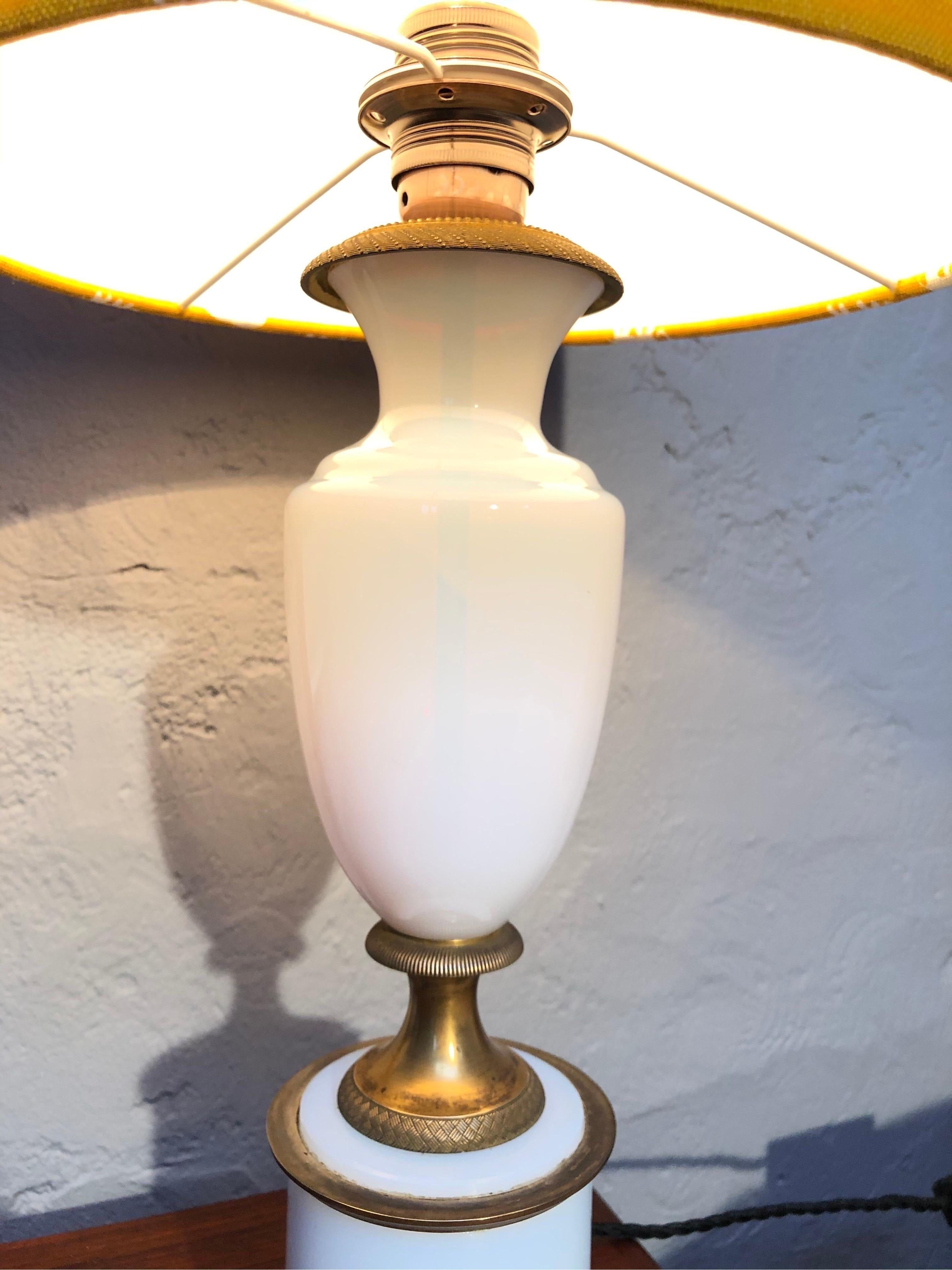 Hand-Crafted Beautiful Antique French Table Oil Lamp in Opaline Glass and Brass
