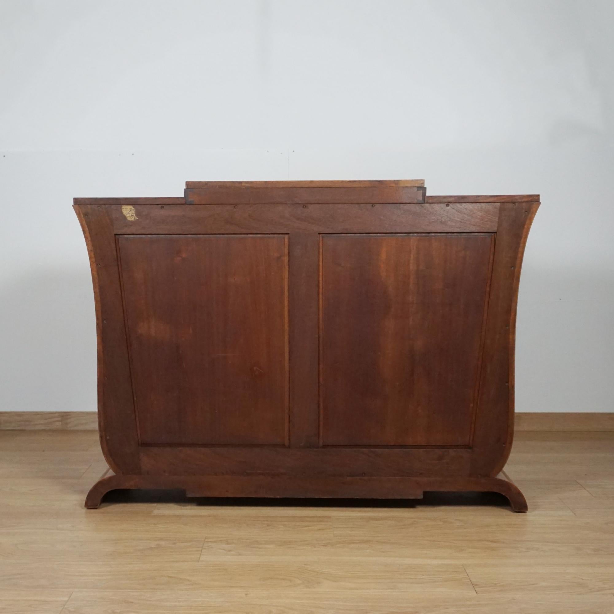 Una bellissima credenza Art Deco di Waring & Gillow in vendita 3
