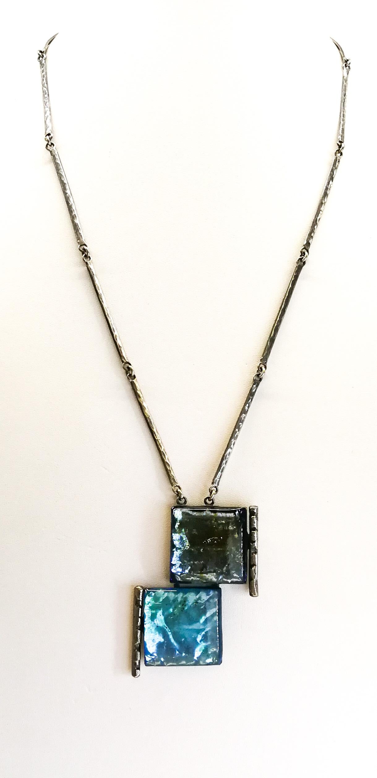 A beautiful enamelled and hammered metal pendant, Jacques Gautier, 1960s, France In Good Condition For Sale In Greyabbey, County Down