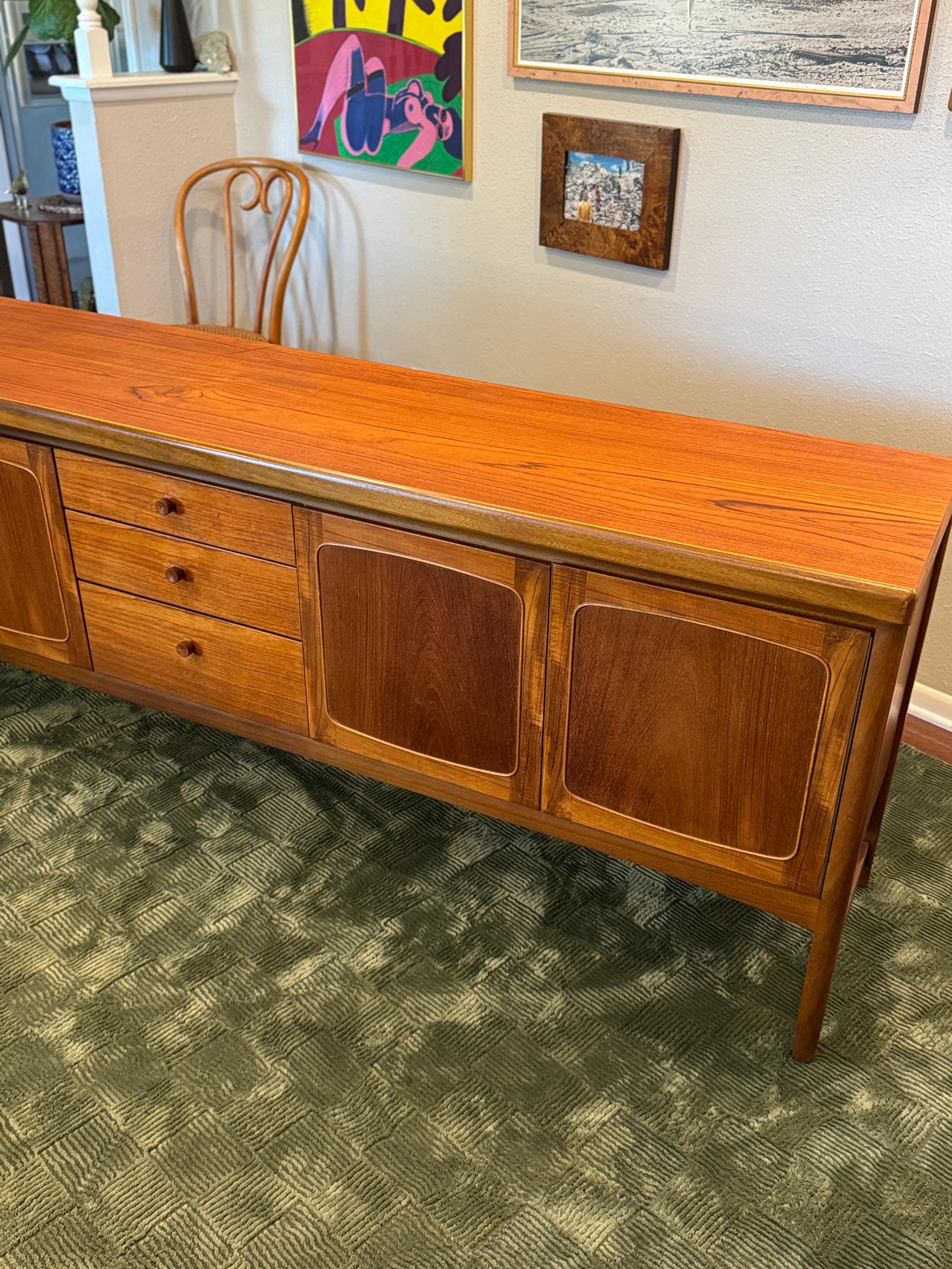 A beautiful, extra long teak sideboard by Nathan Furniture, called “Squares.” For Sale 6
