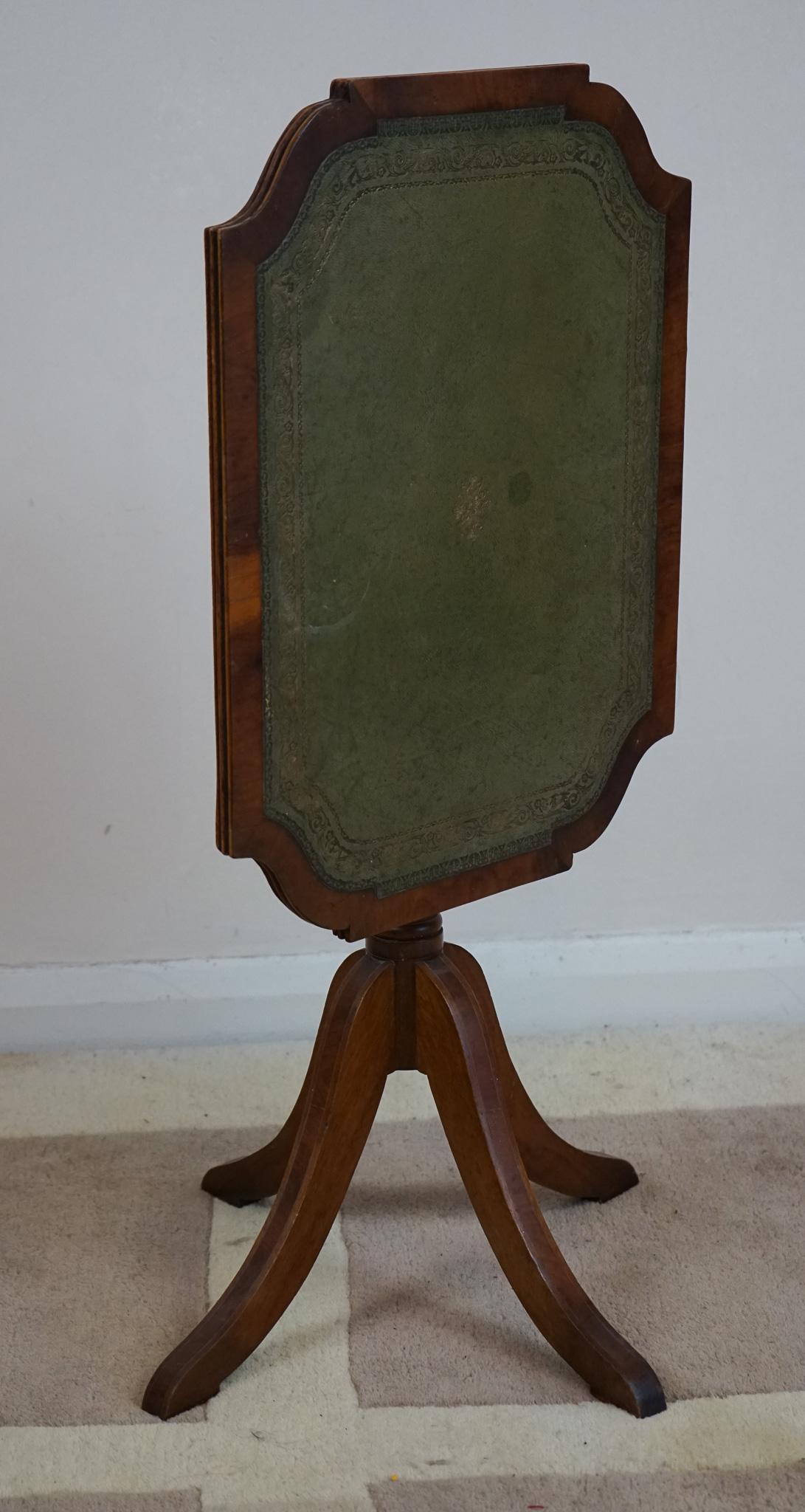 Beautiful Georgian Style Wine Table Made by Bevan Funnell Reprodux 3