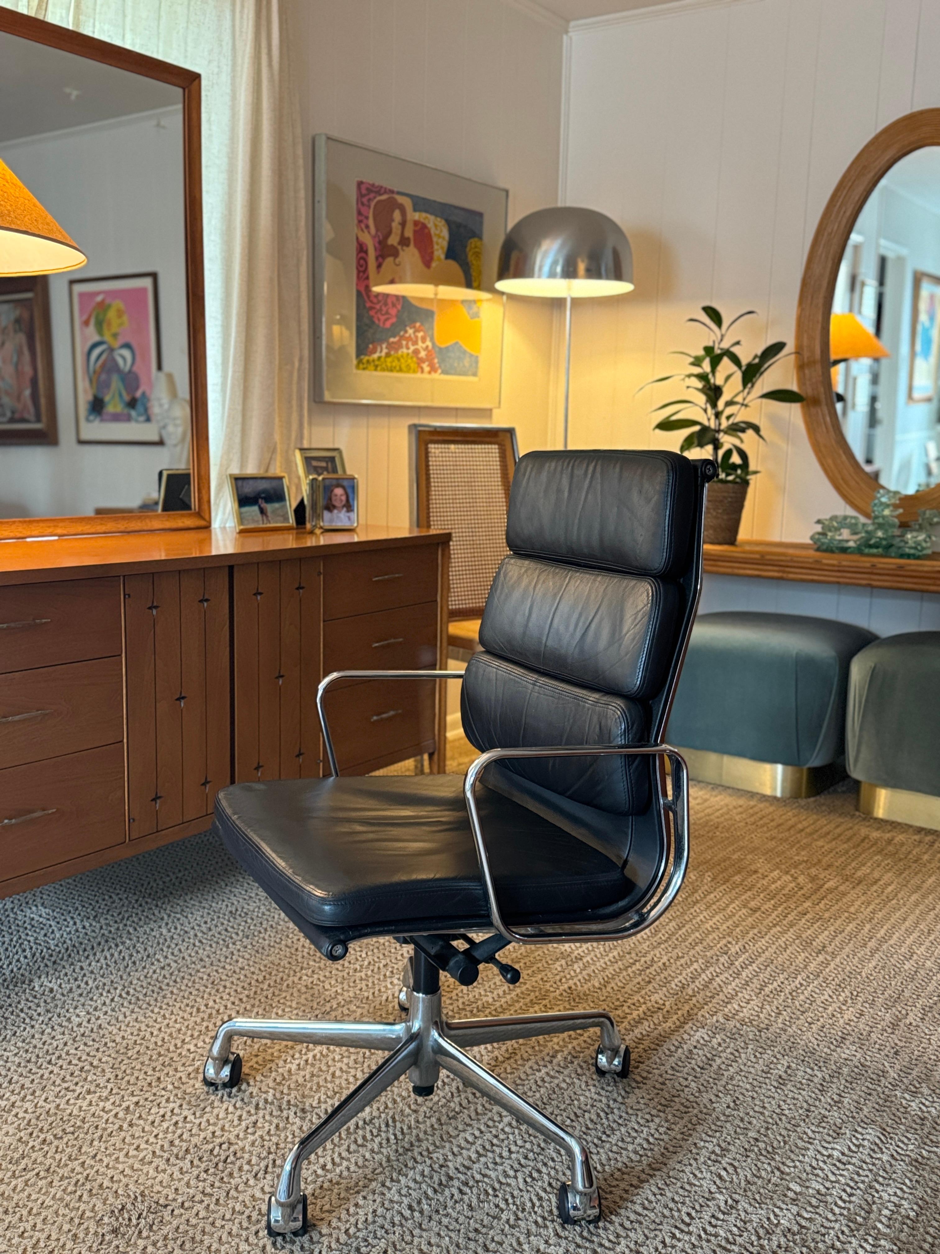 Mid-Century Modern A beautiful high back softpad office chair by Charles Eames for Vitra