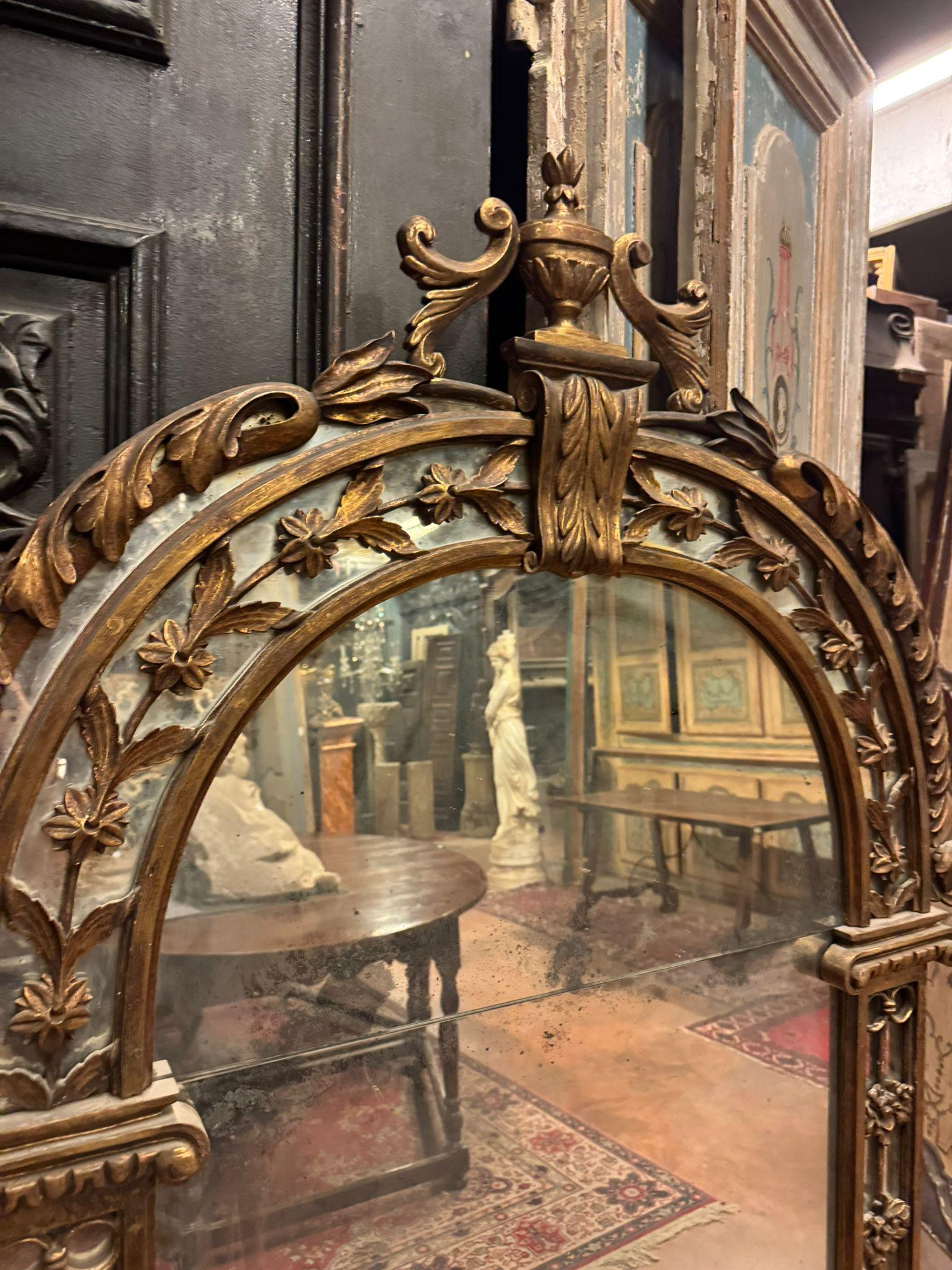 Italian A beautiful, highly valuable Neoclassical mirror gilded and carved, Italy For Sale