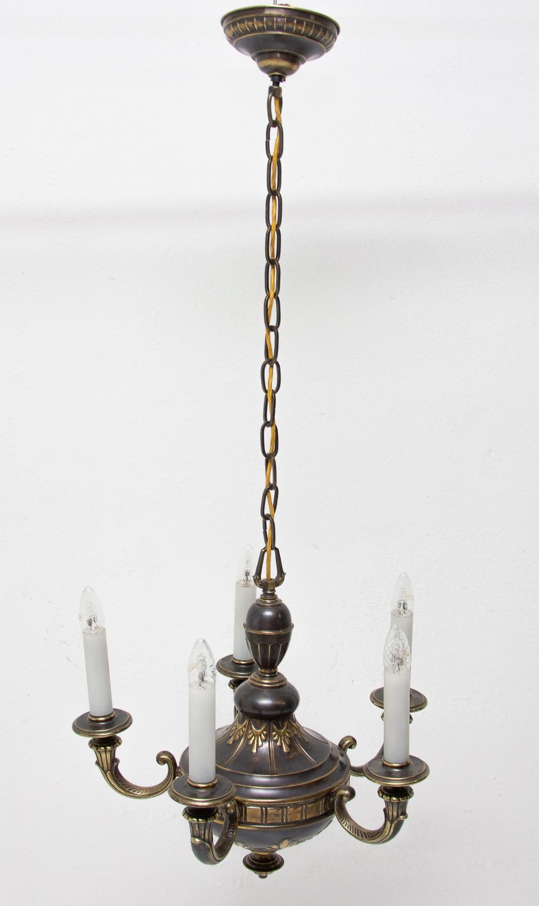 Beautiful Historicizing Brass Five-Armed Chandelier 1