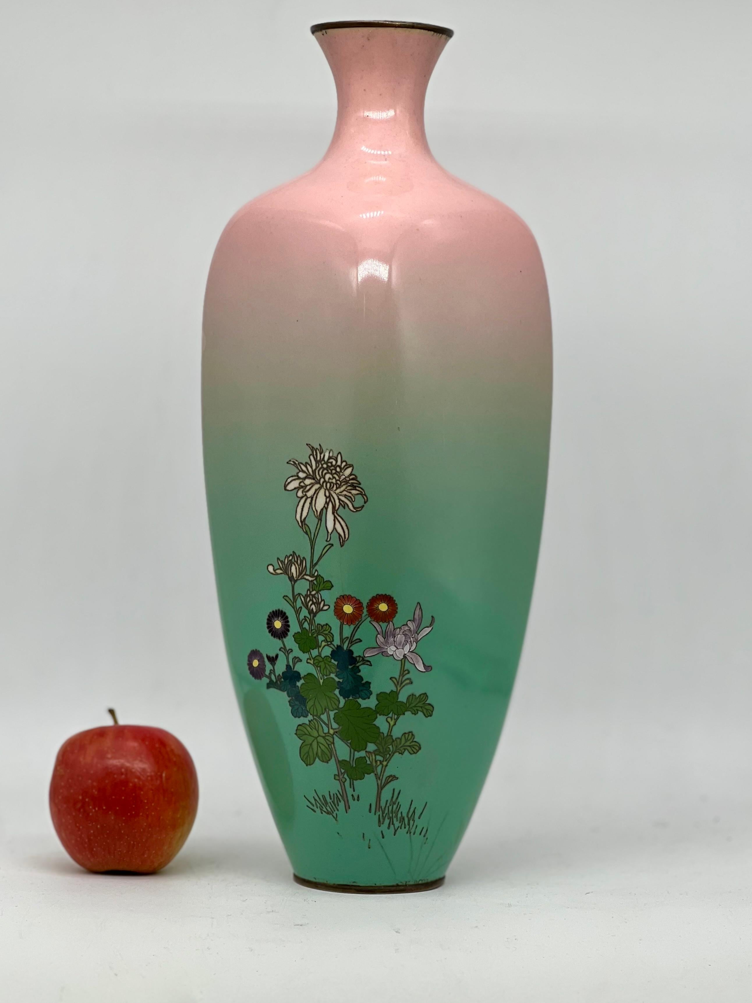 19th Century A Beautiful Large Japanese Cloisonne Enamel Vase. Signed .Meiji Period 