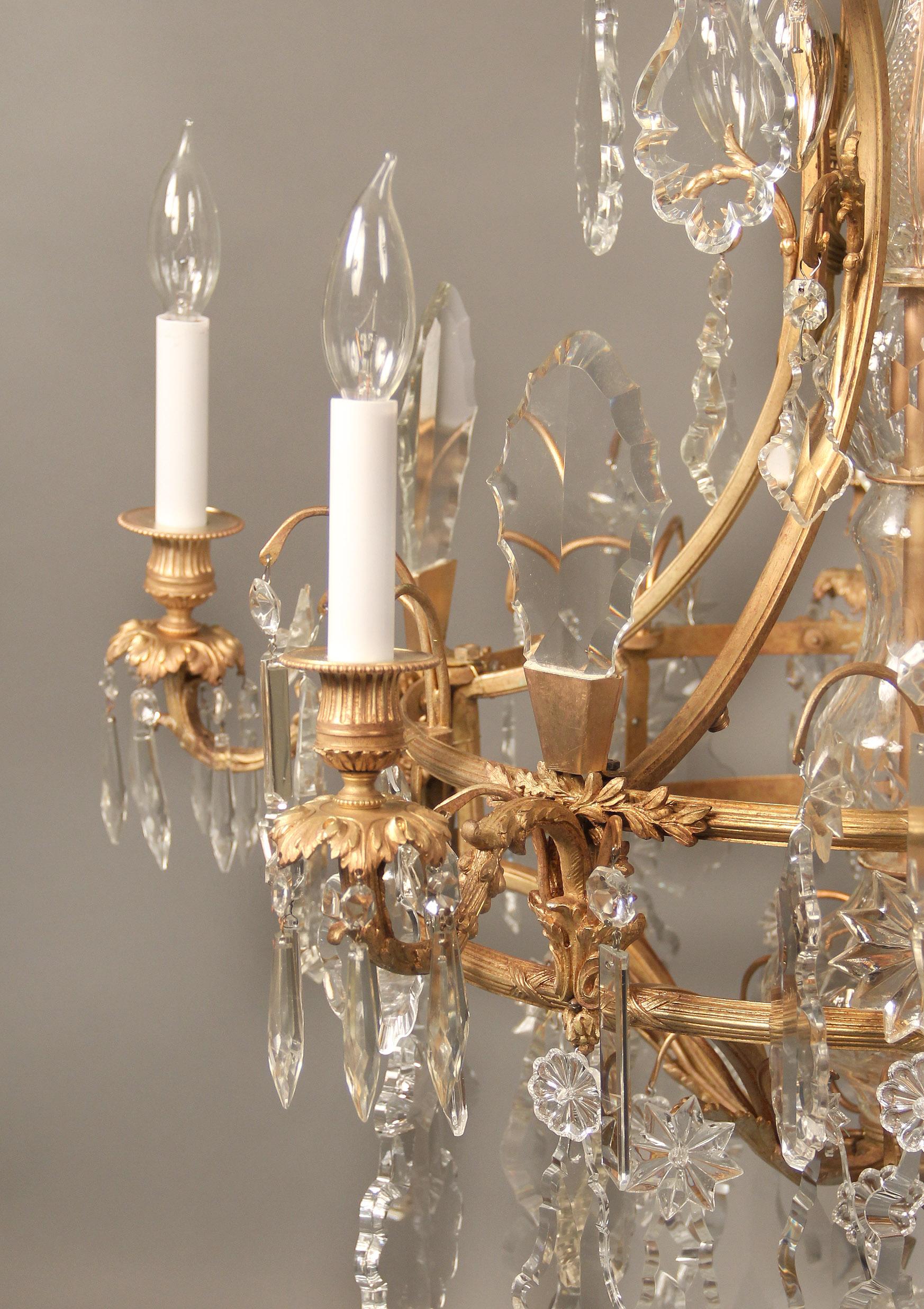 French Beautiful Late 19th Century Gilt Bronze and Crystal Ten-Light Chandelier
