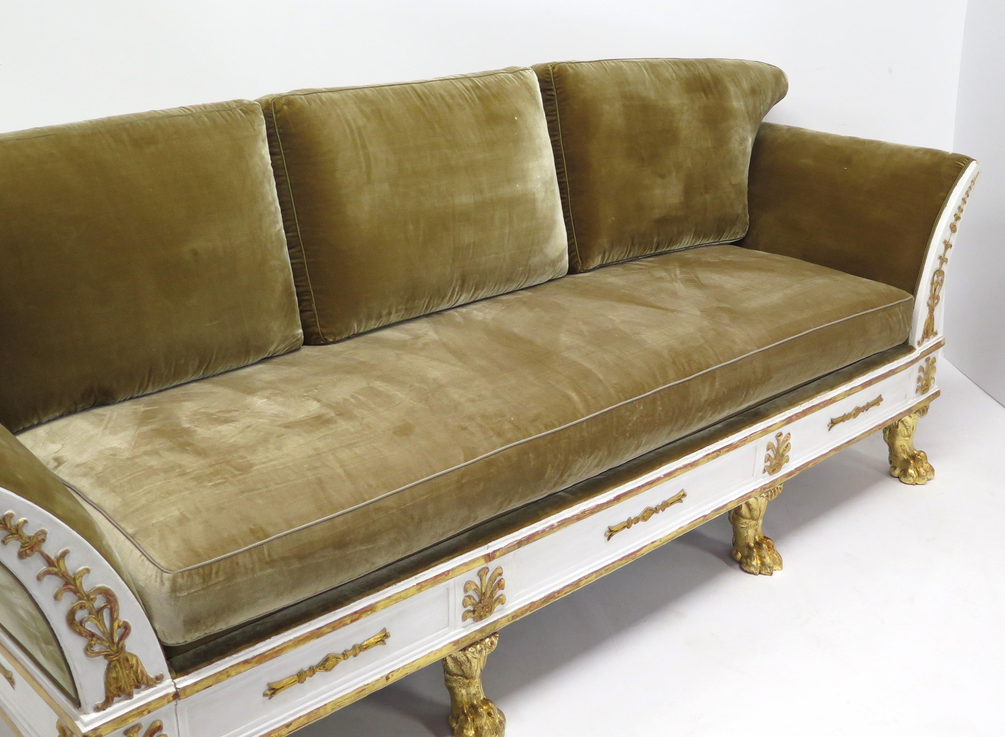 Schöne spät englische Regency-Farbe und vergoldetes, teilweise vergoldetes Settee (19. Jahrhundert) im Angebot